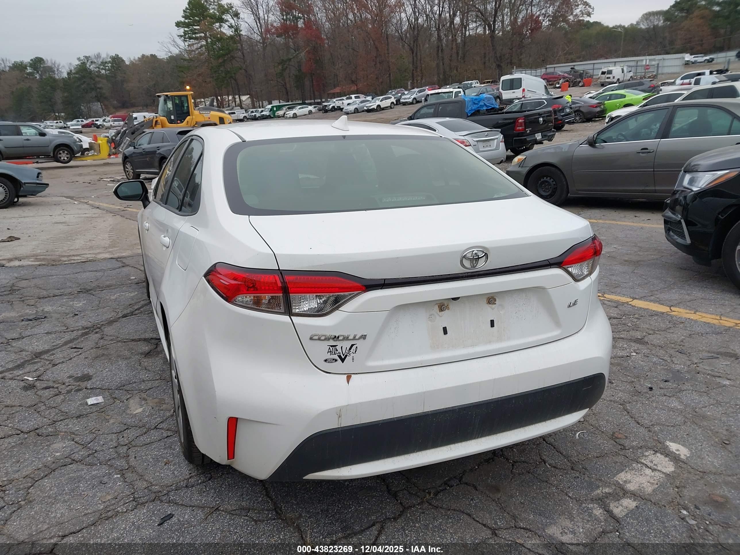 TOYOTA COROLLA image 3