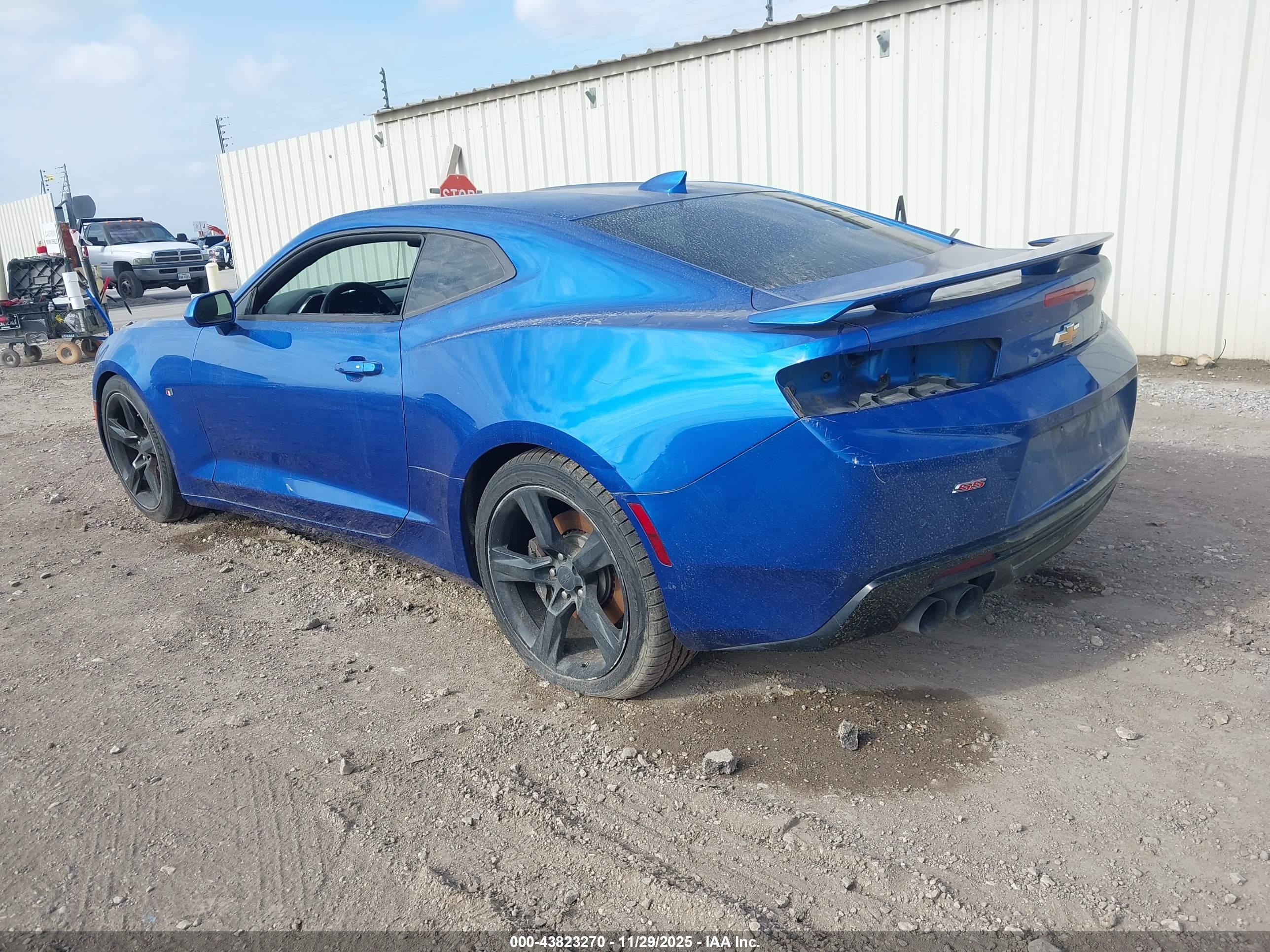 CHEVROLET CAMARO image 3