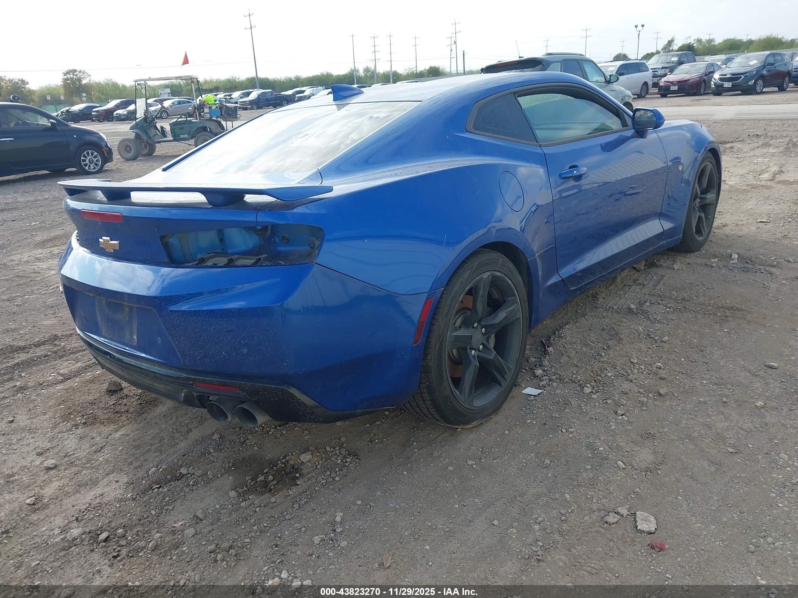 CHEVROLET CAMARO image 4