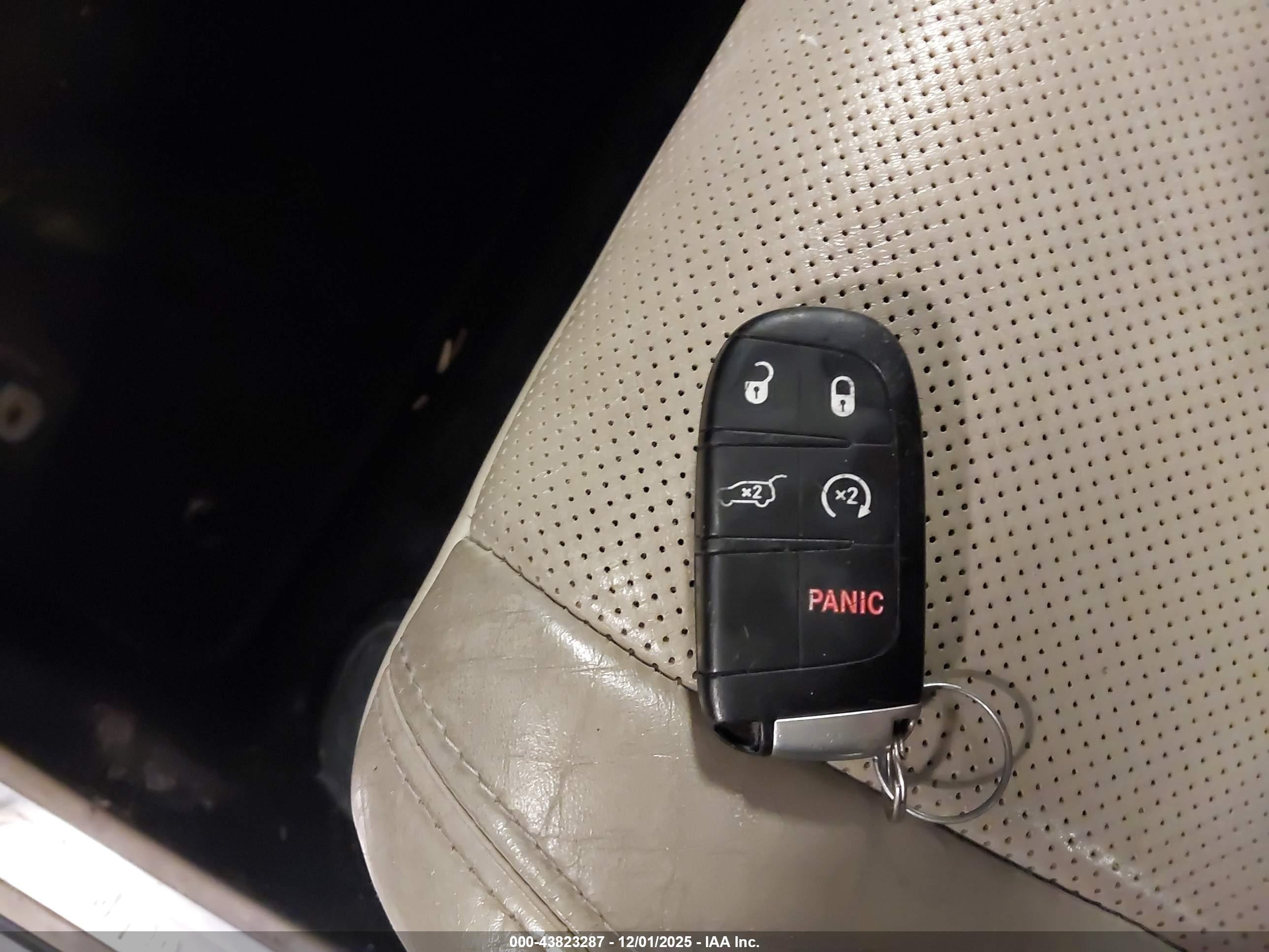 JEEP GRAND image 11