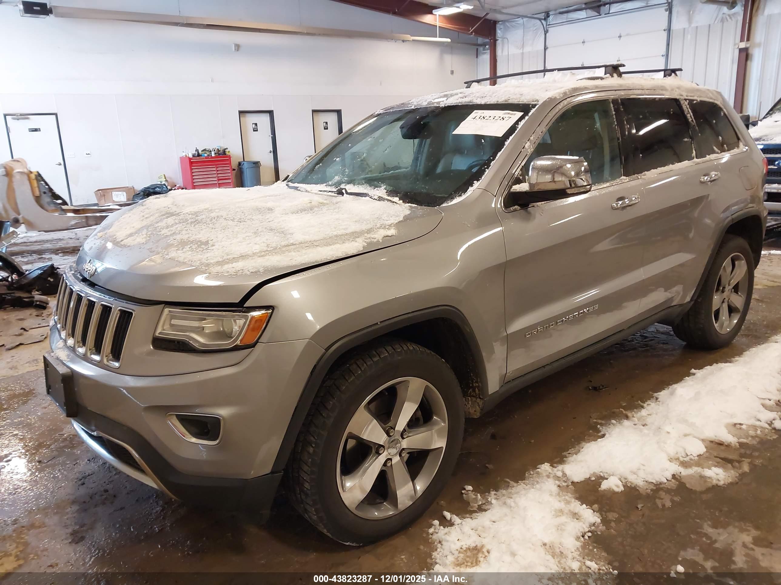 JEEP GRAND image 2