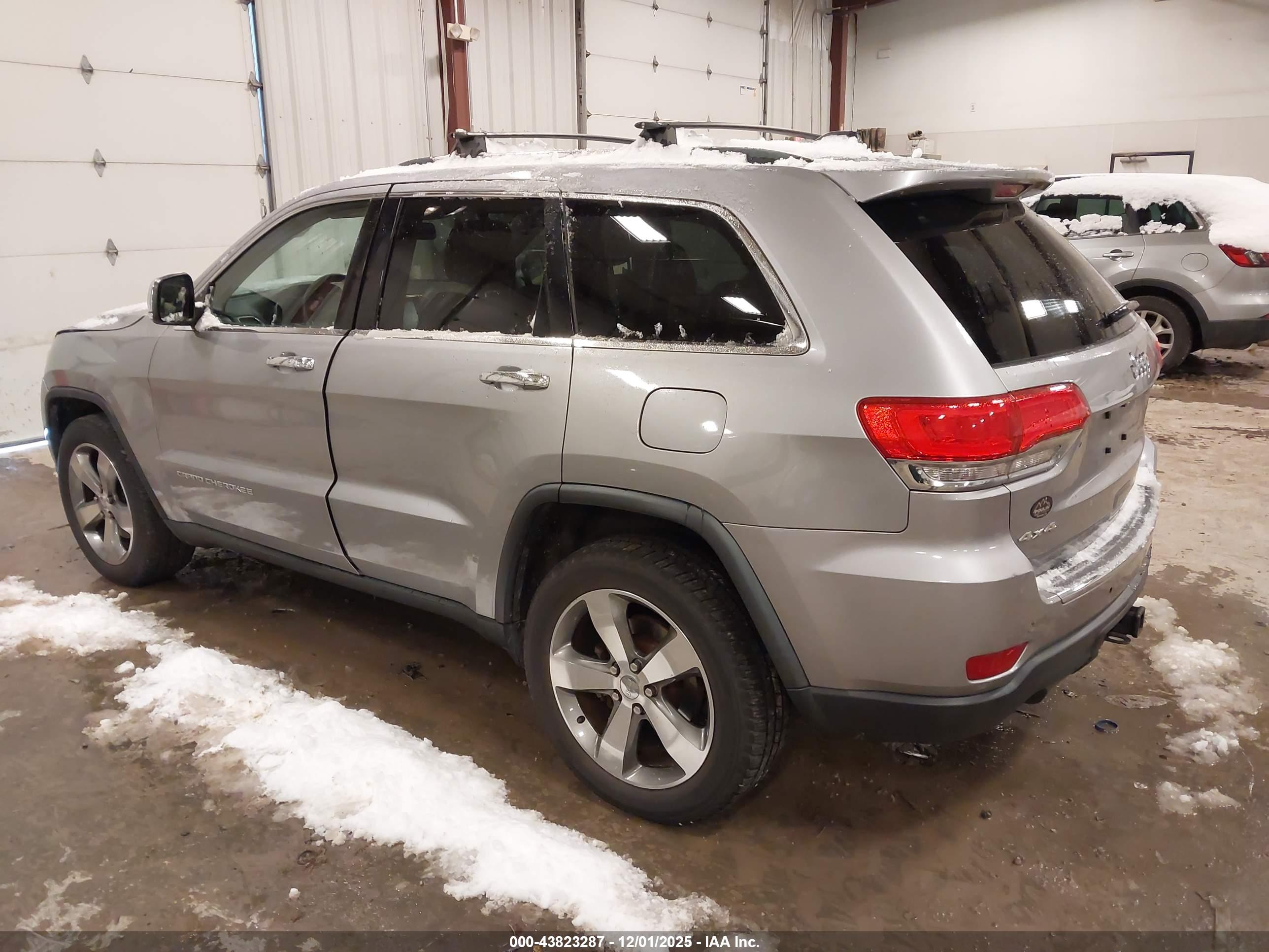 JEEP GRAND image 3