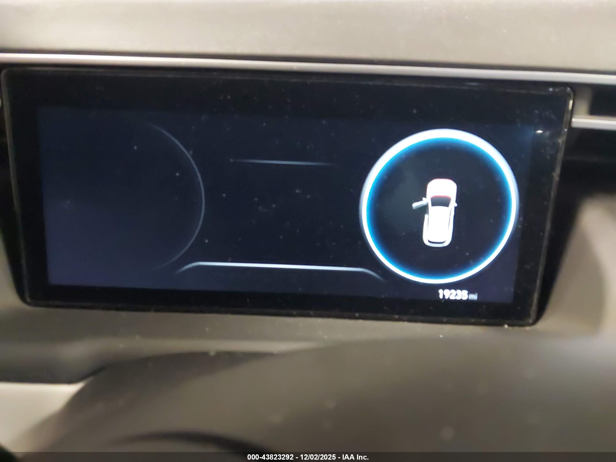 HYUNDAI TUCSON image 7
