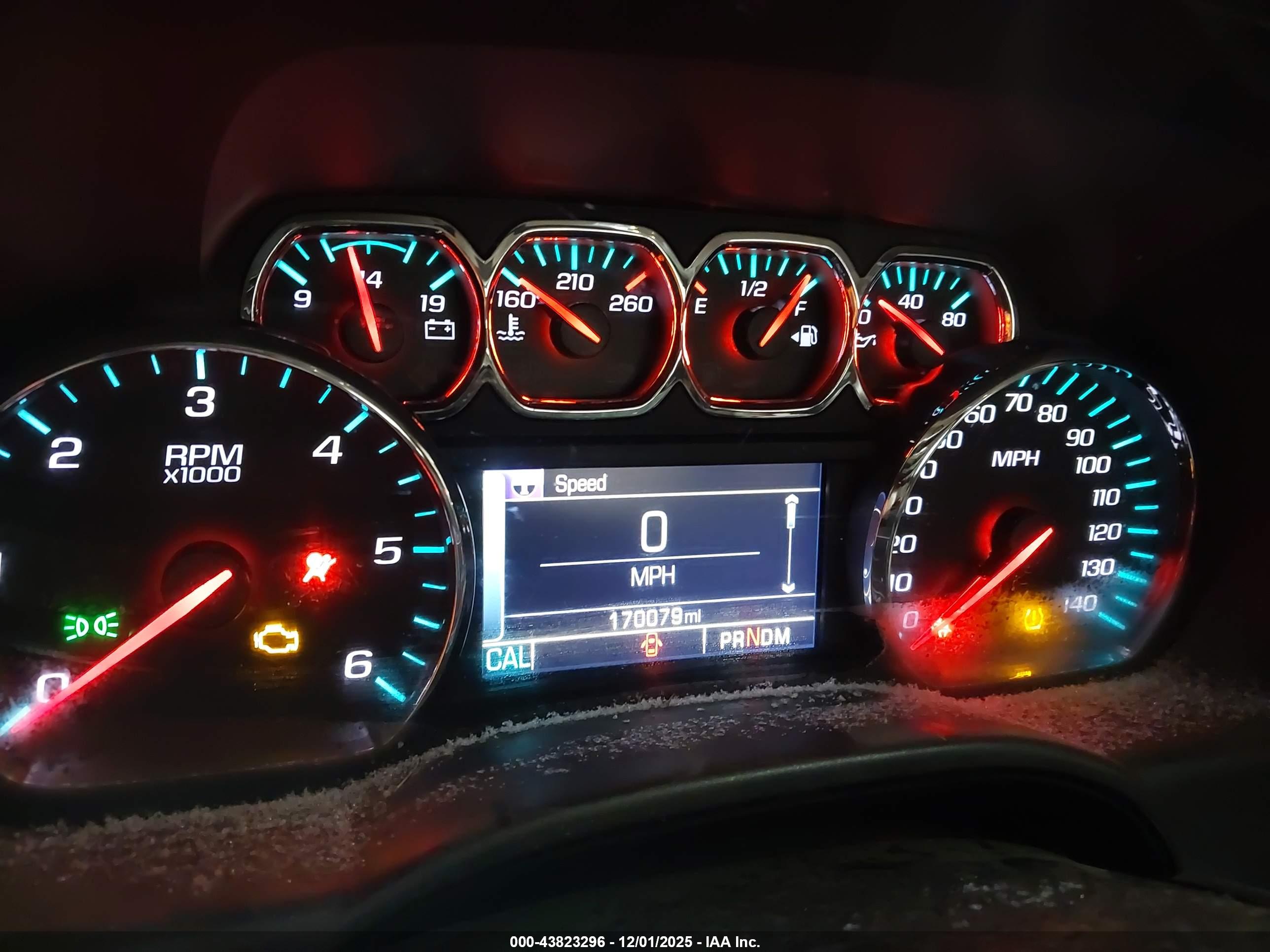 CHEVROLET SILVERADO image 7
