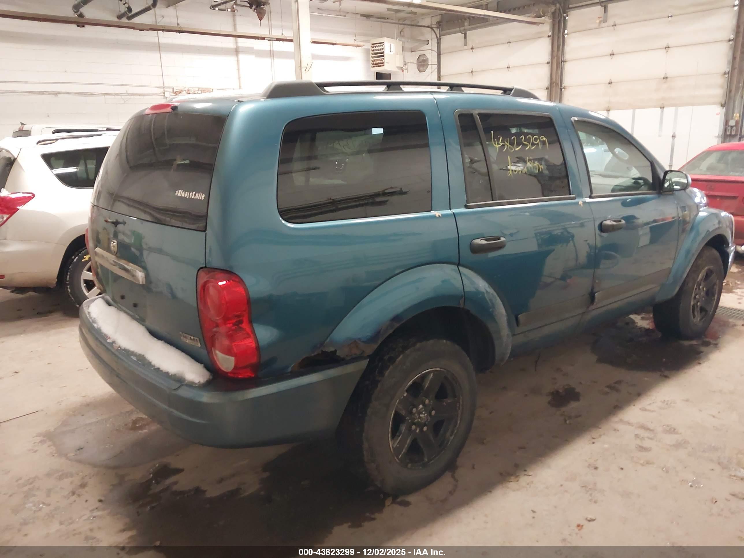 DODGE DURANGO image 4