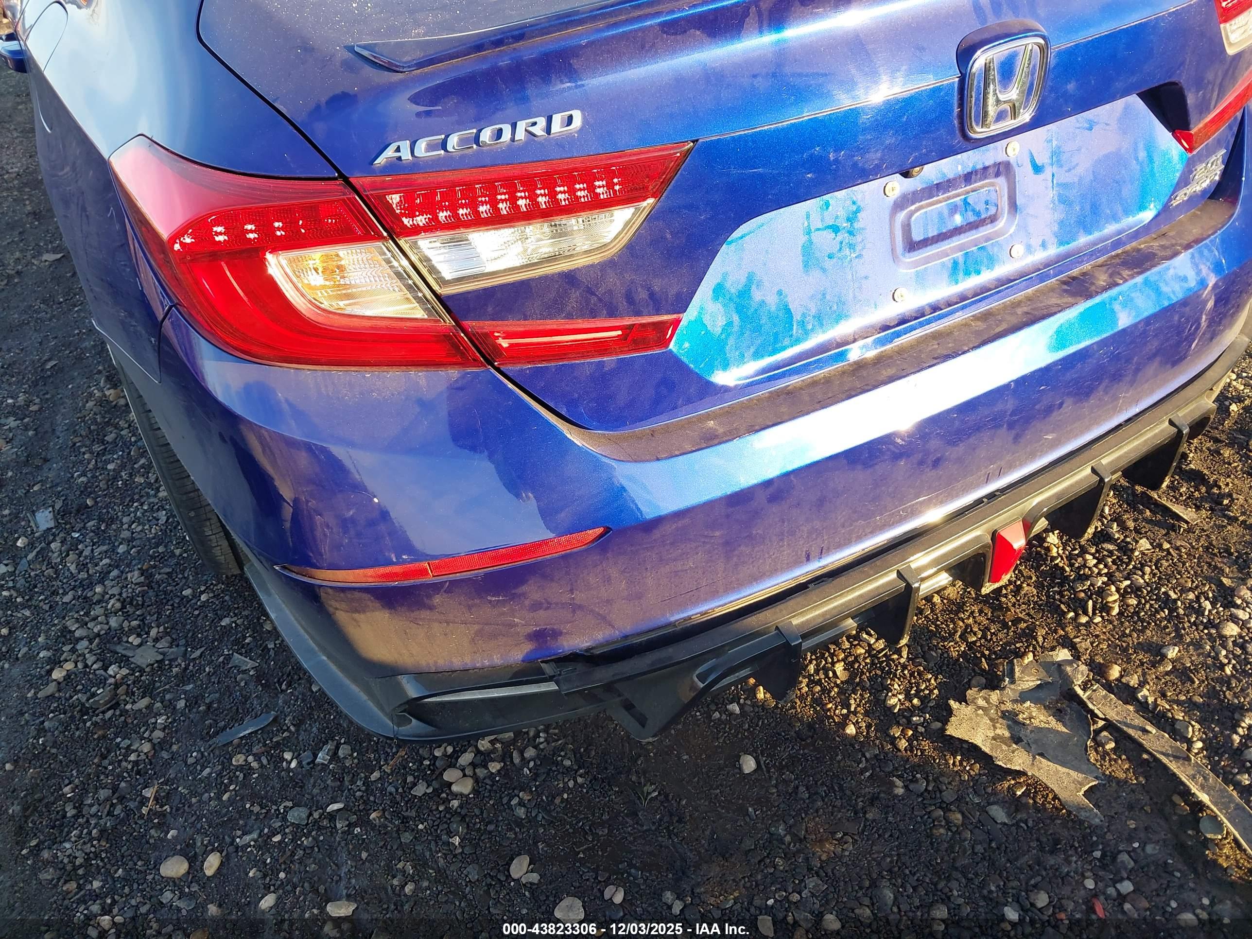 HONDA ACCORD image 6