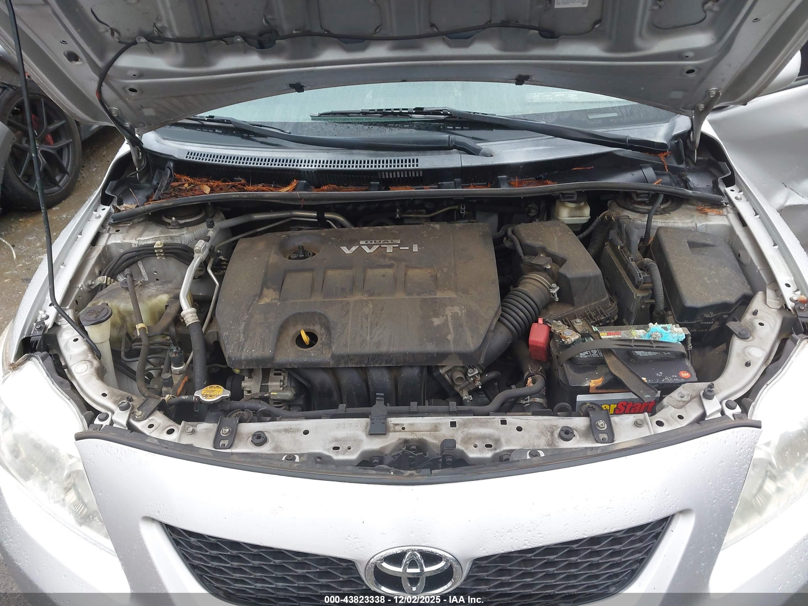 TOYOTA COROLLA image 10