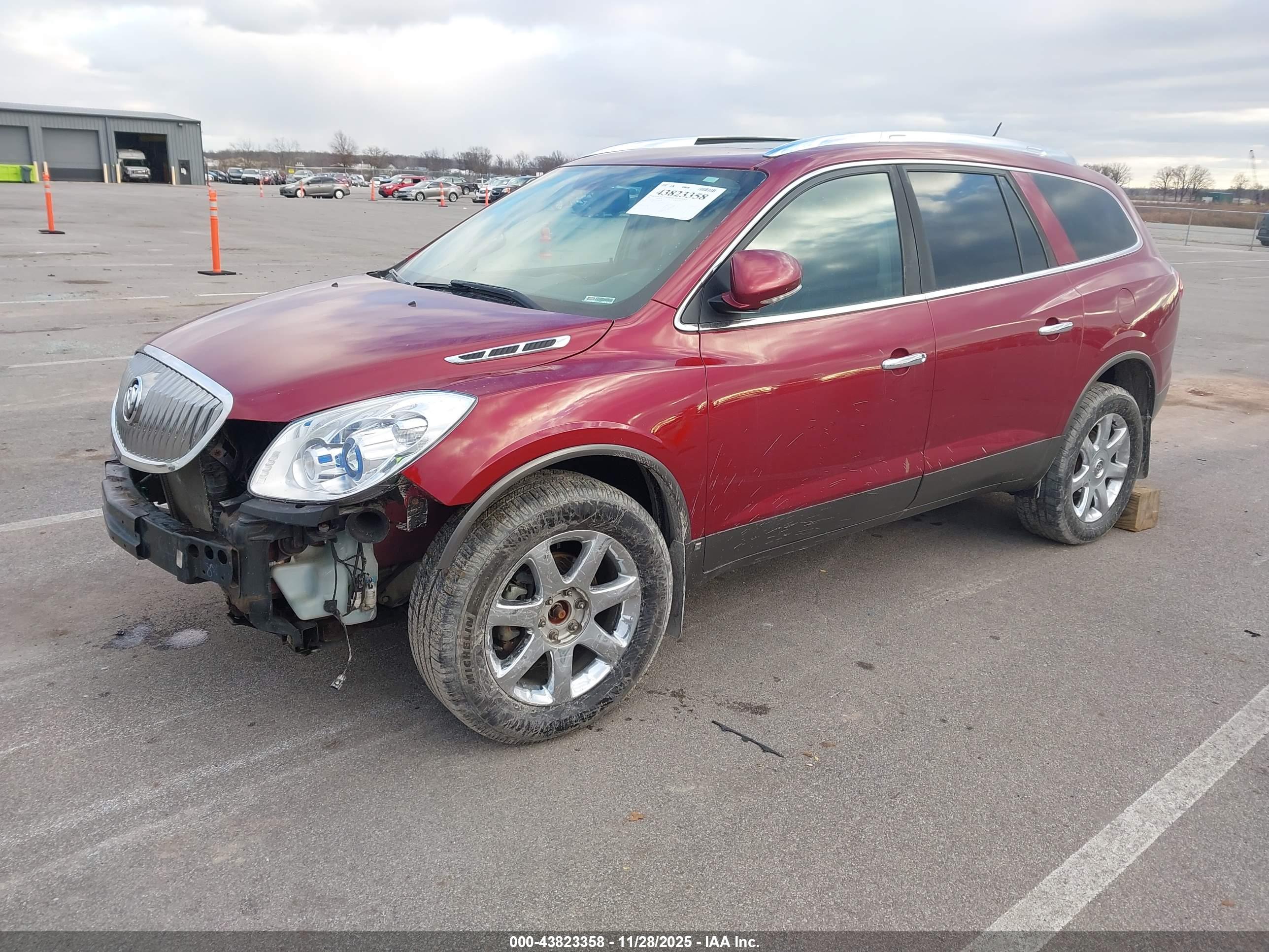 BUICK ENCLAVE image 2