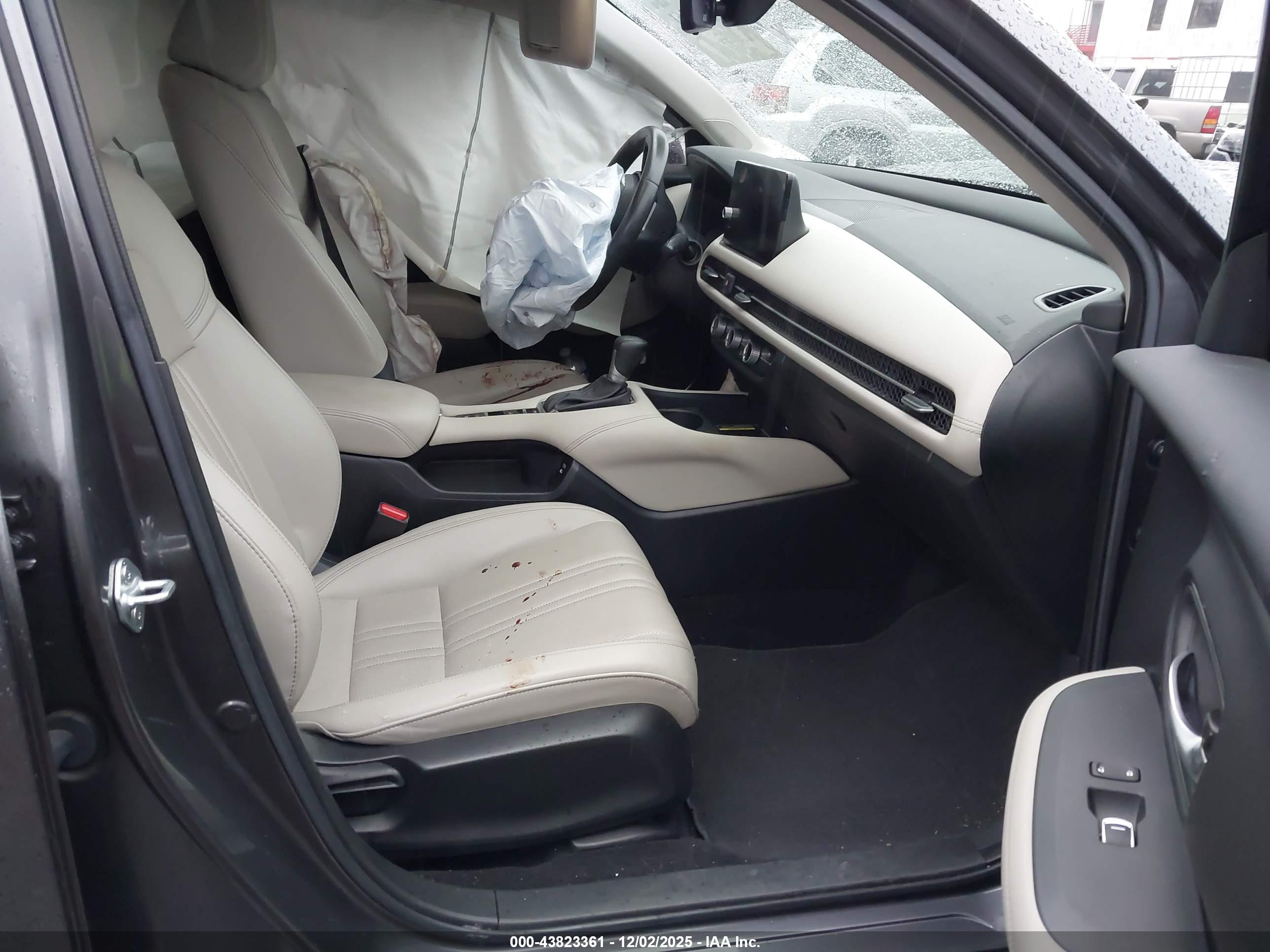 HONDA HR-V image 5