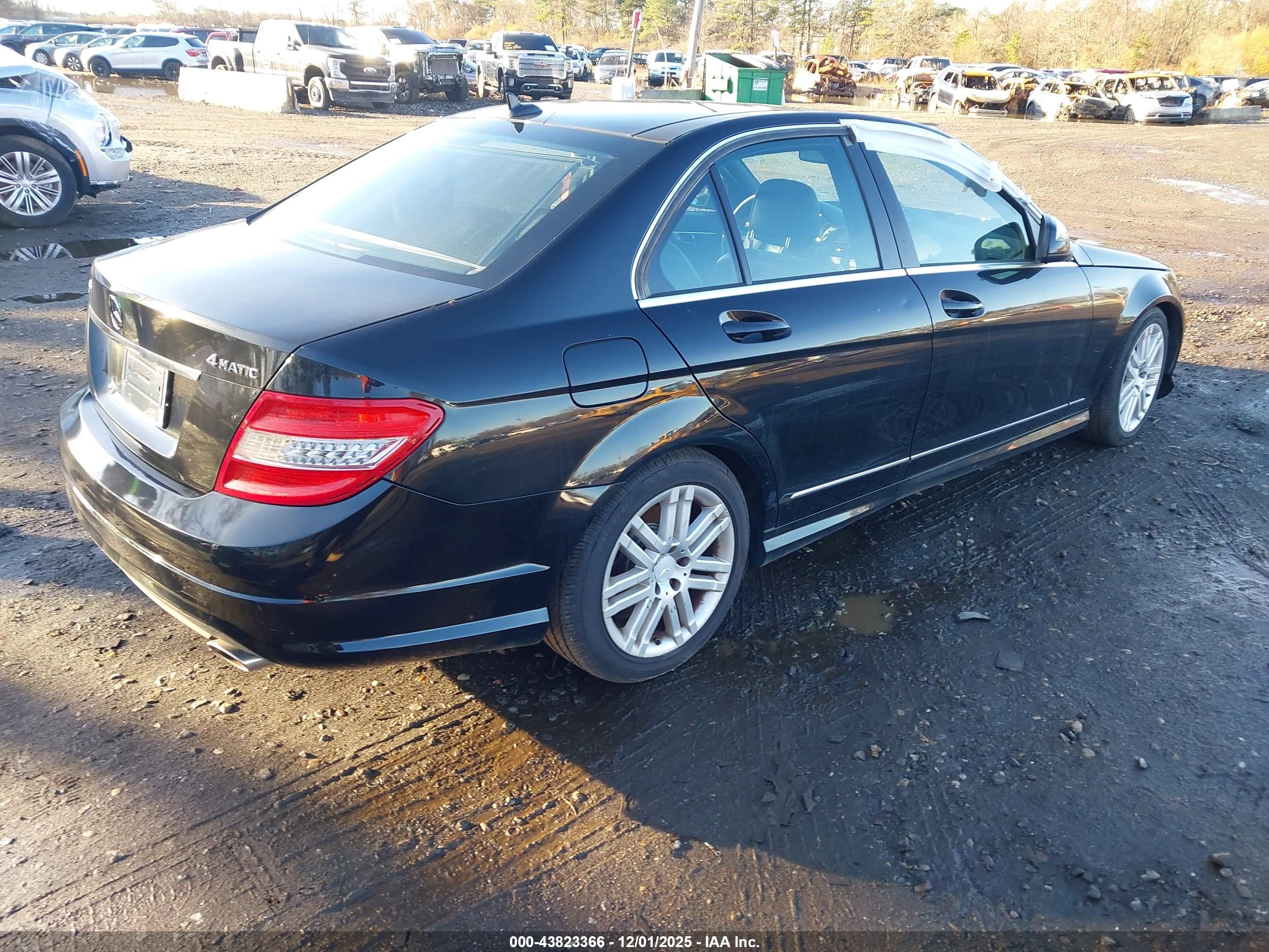 MERCEDES-BENZ C image 4