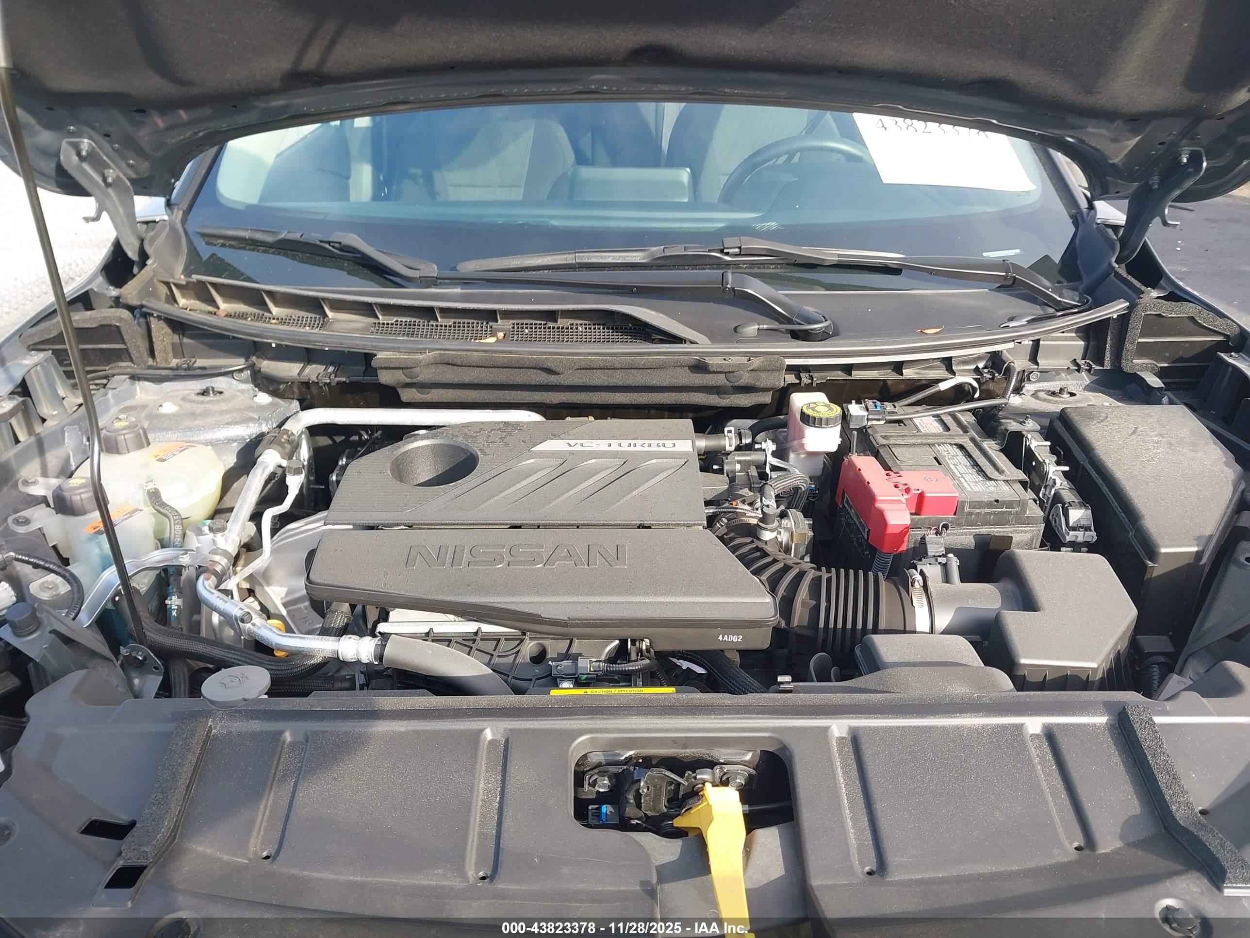 NISSAN ROGUE image 10
