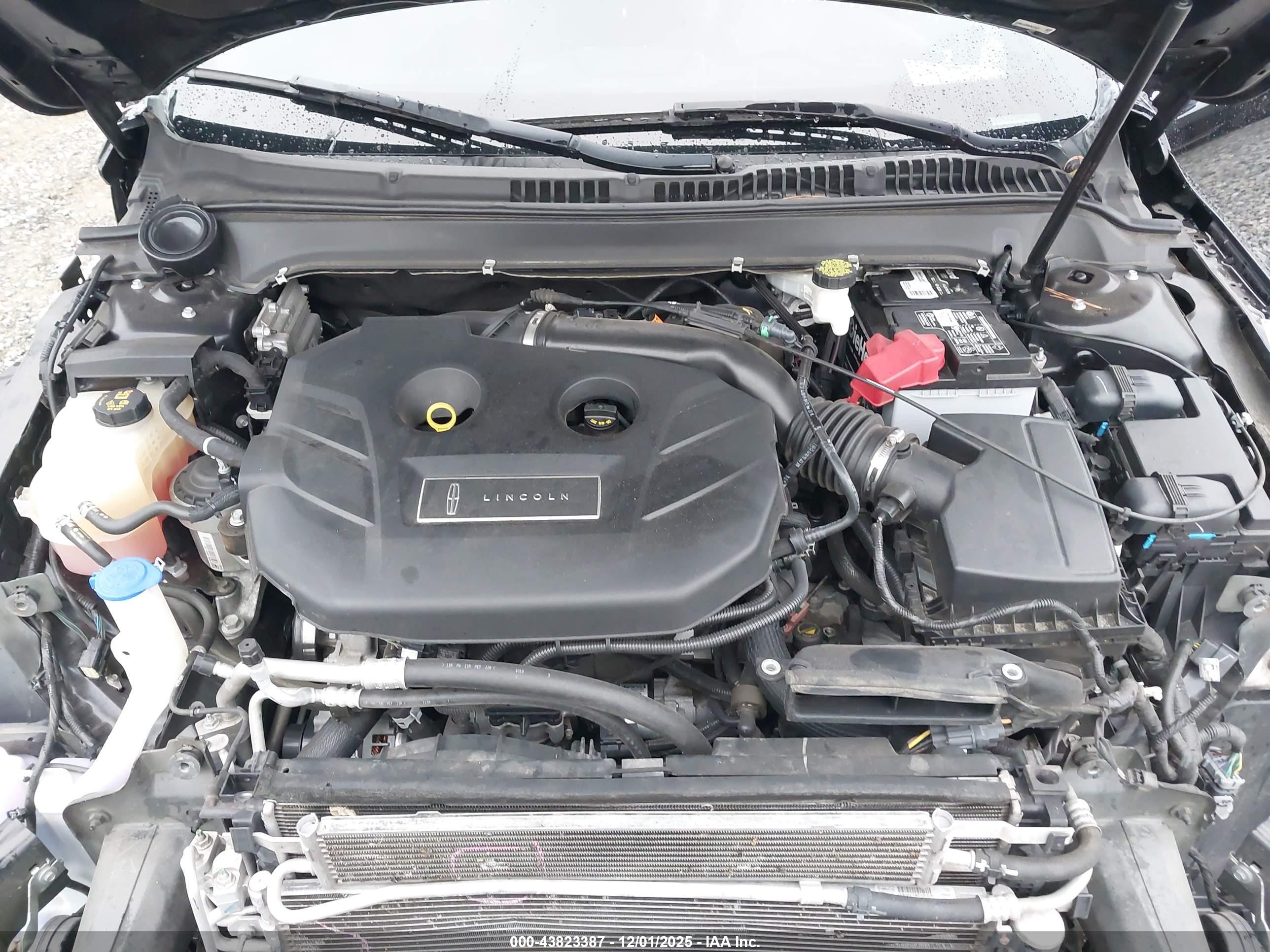 LINCOLN MKZ image 10