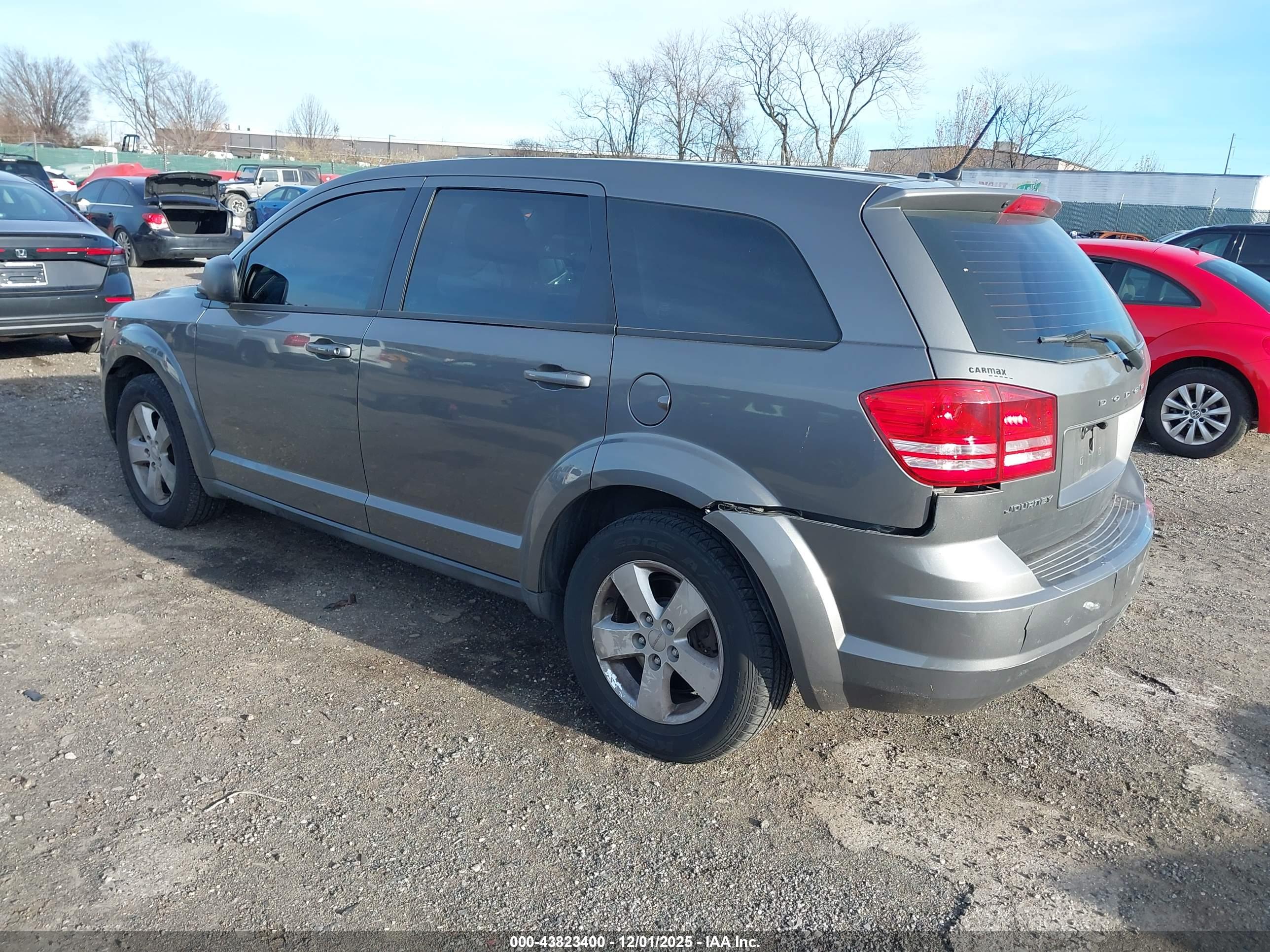 DODGE JOURNEY image 3
