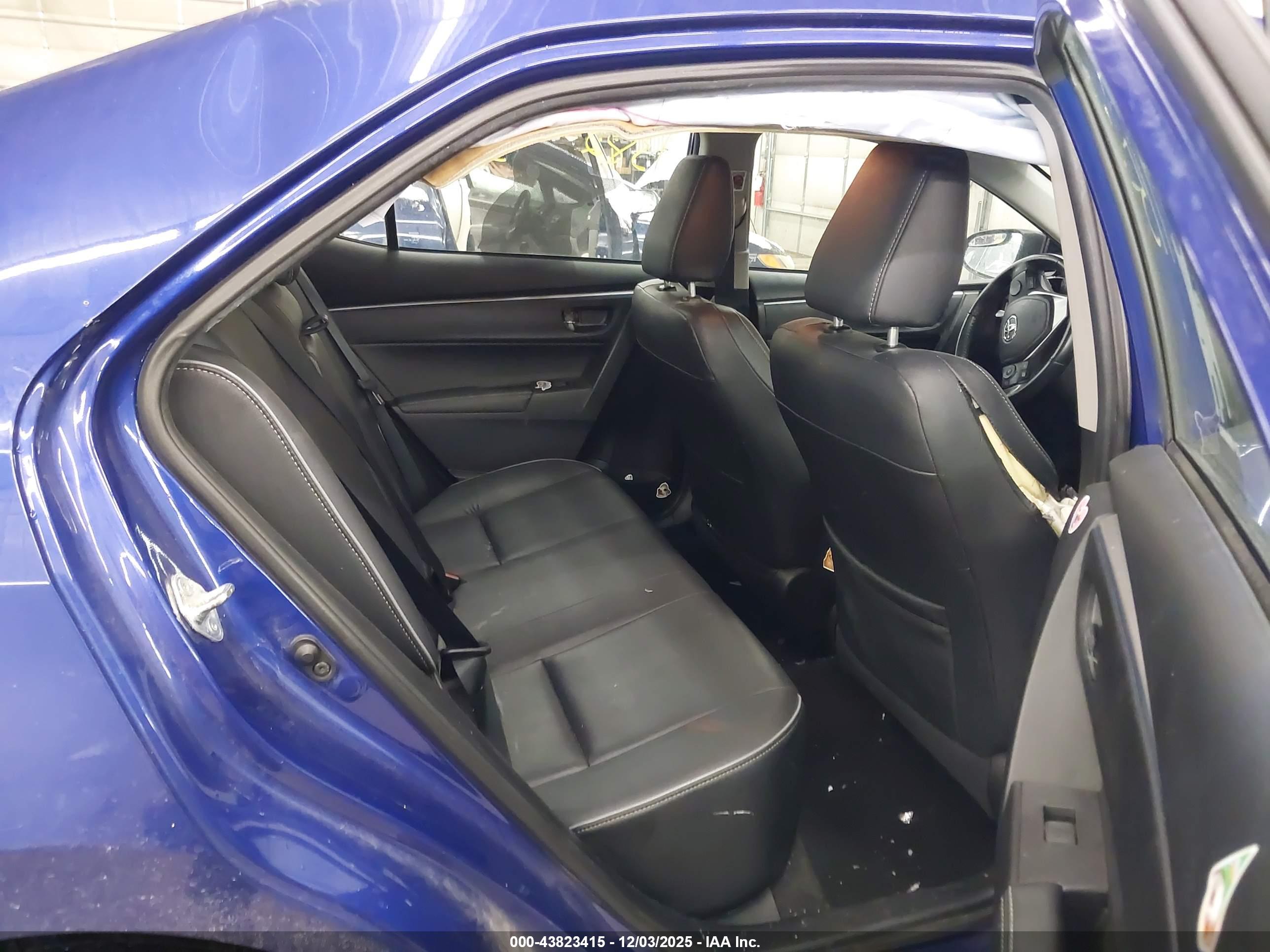 TOYOTA COROLLA image 8