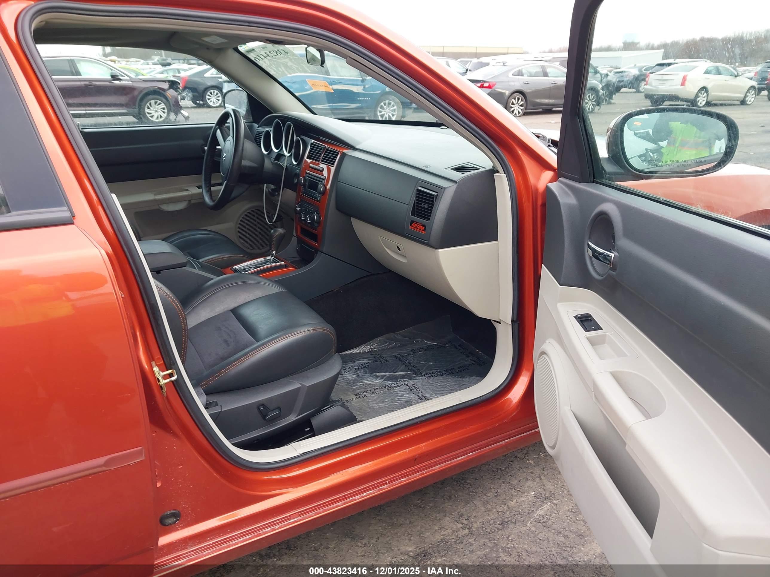 DODGE CHARGER image 5