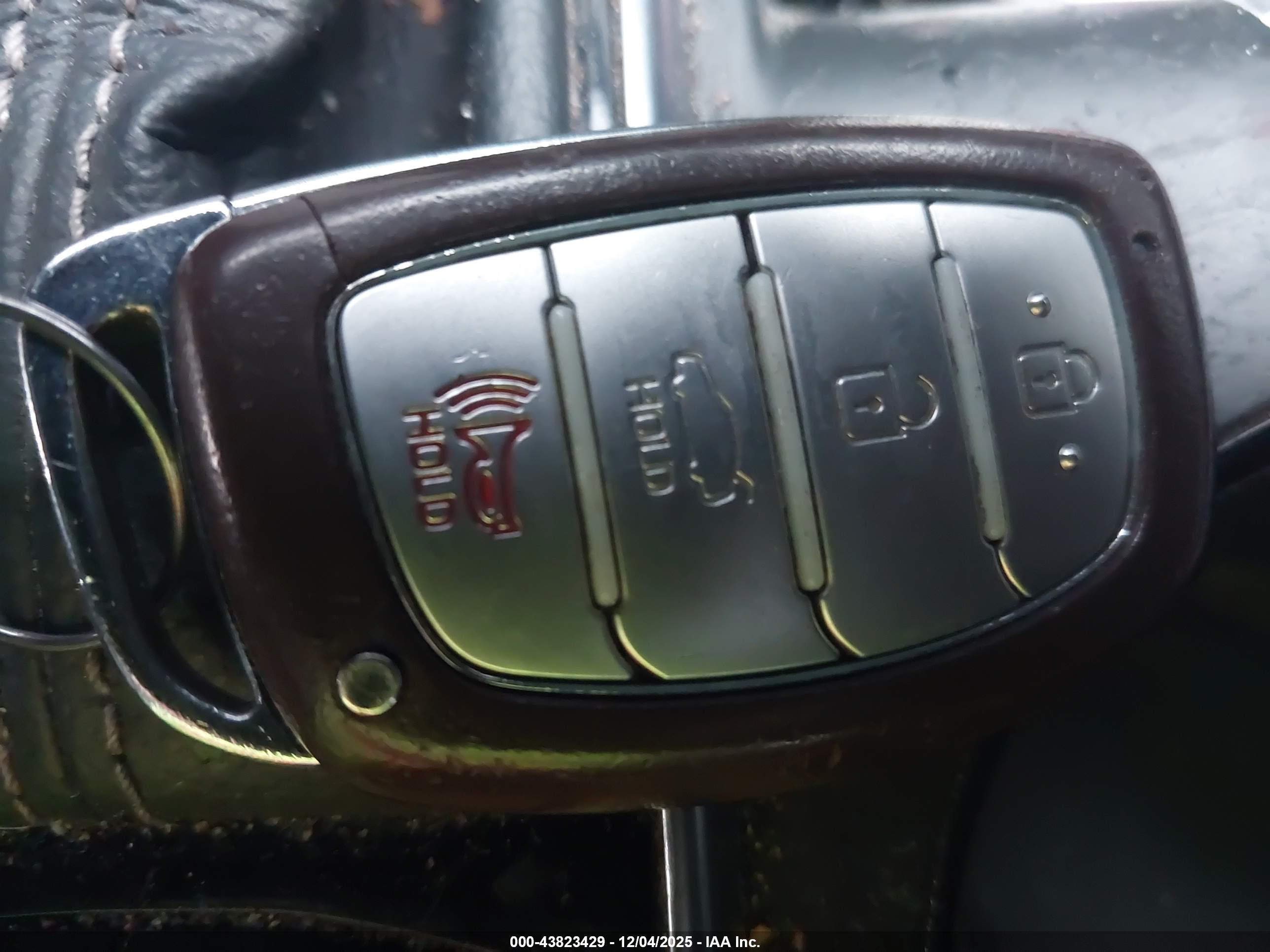 HYUNDAI SONATA image 11