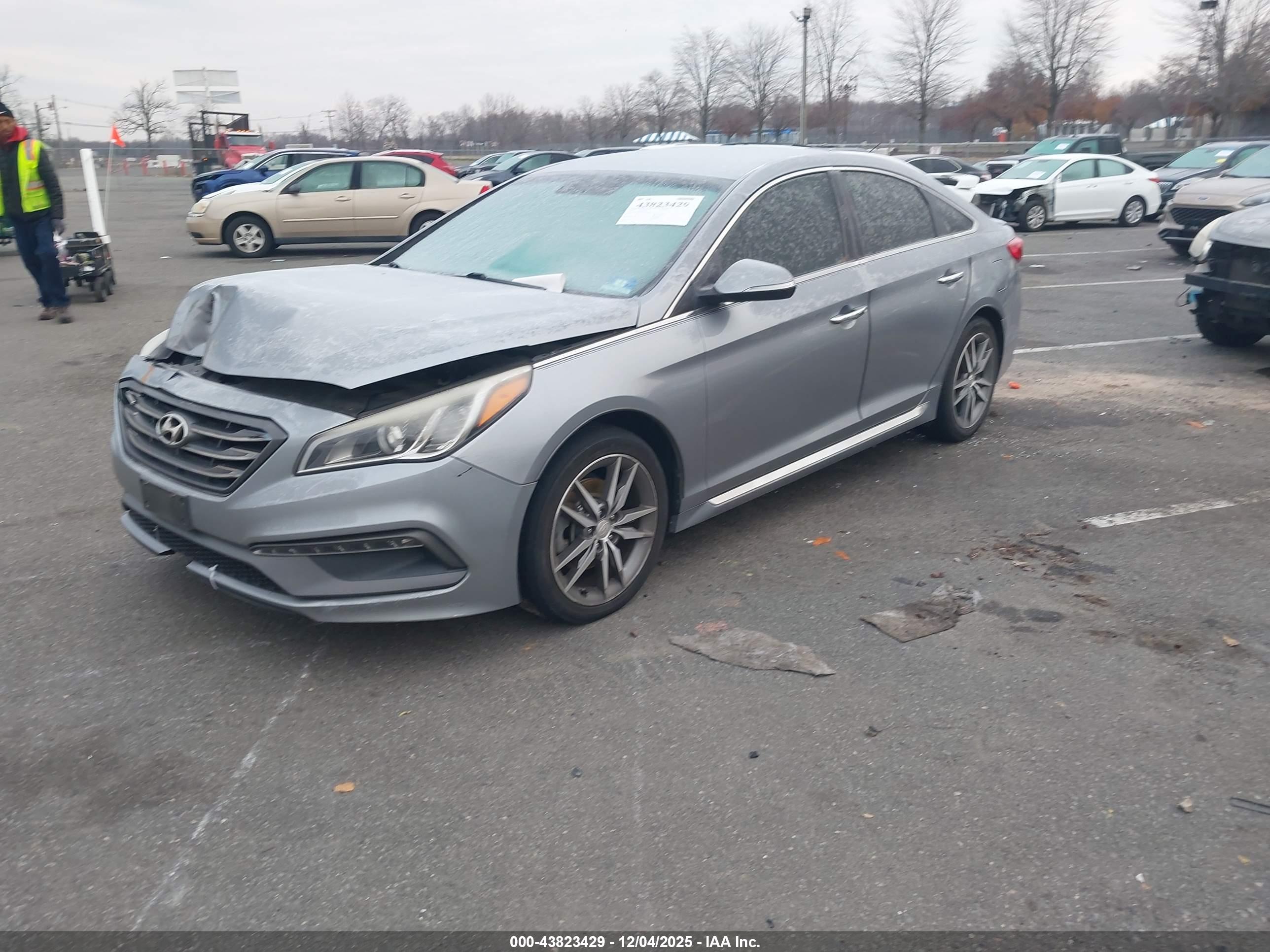 HYUNDAI SONATA image 2