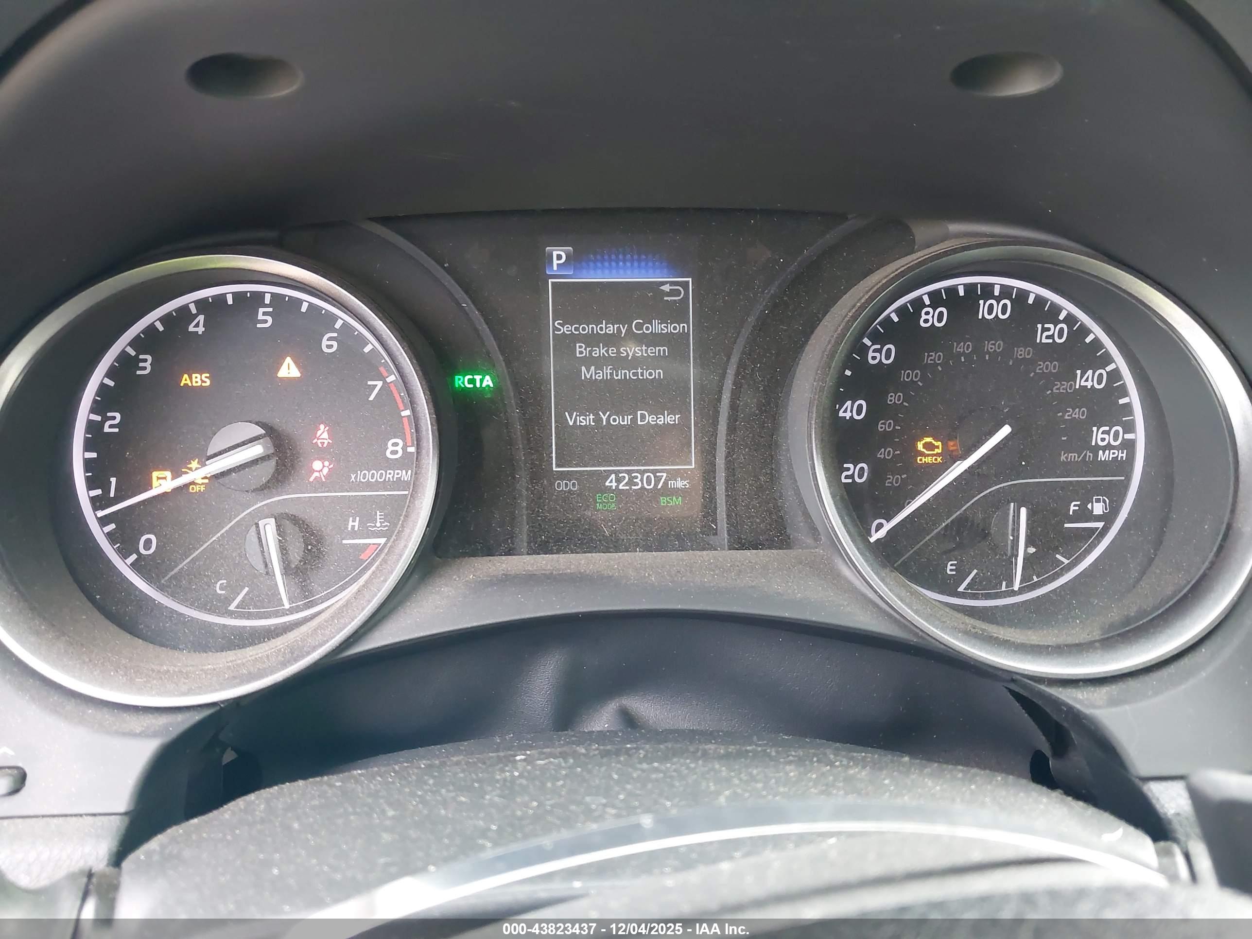 TOYOTA CAMRY image 7