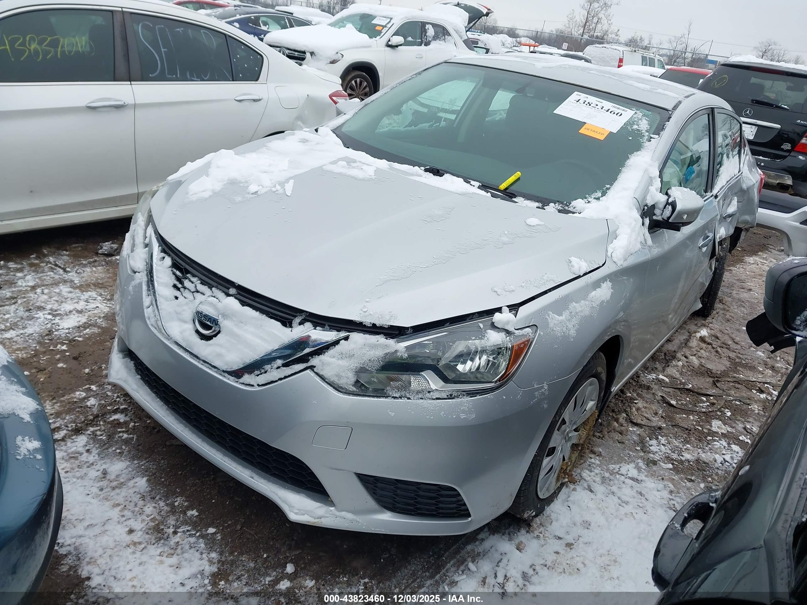 NISSAN SENTRA image 2