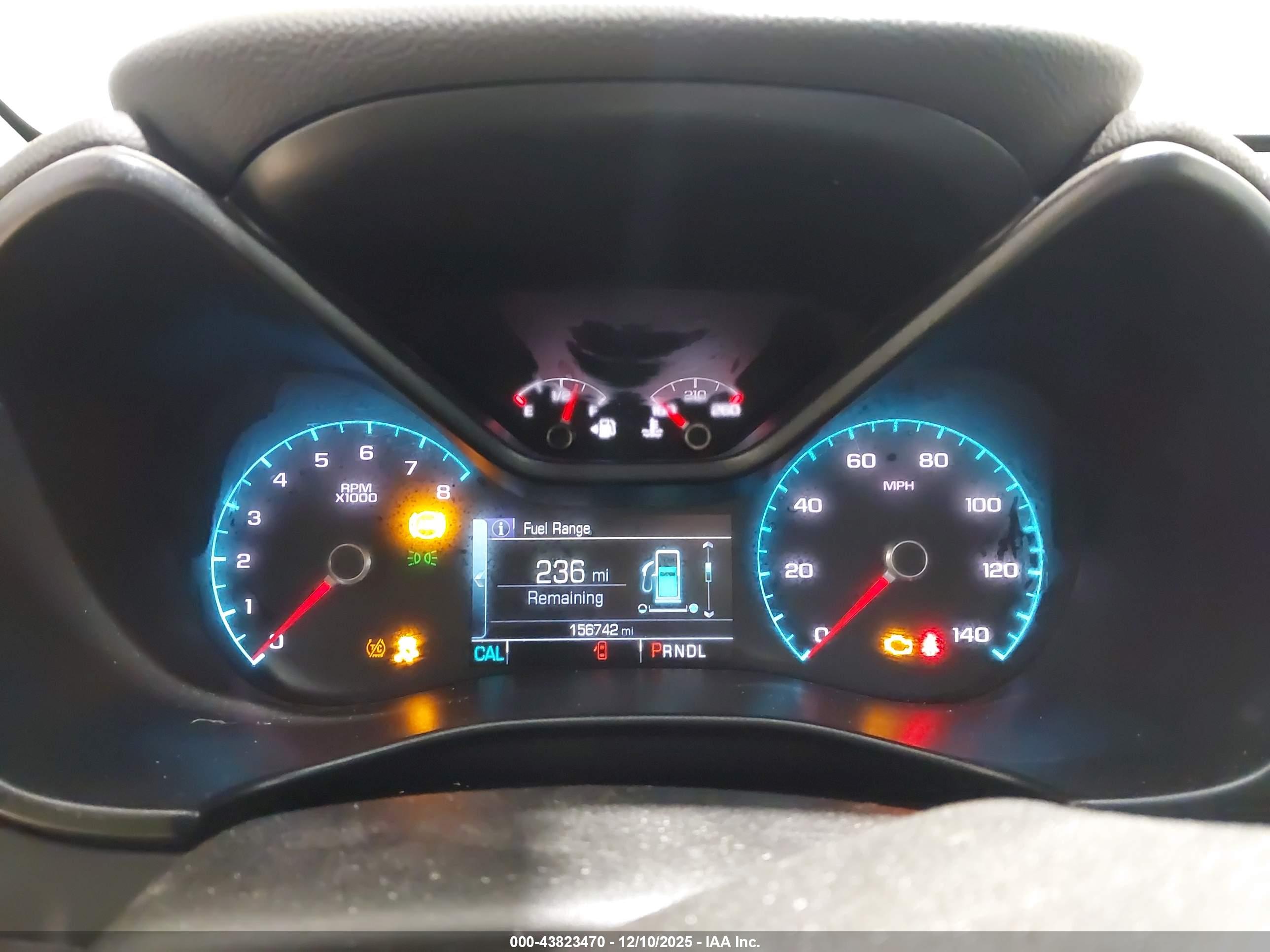 CHEVROLET COLORADO image 7