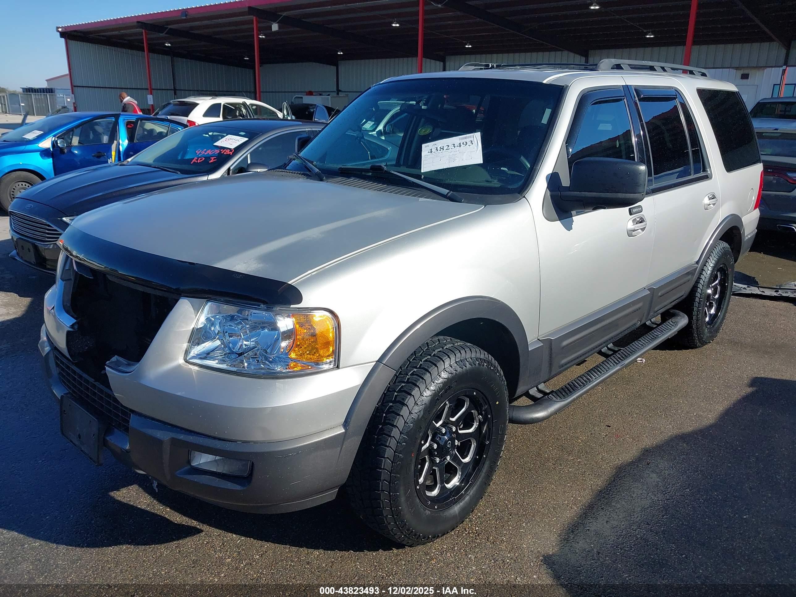 FORD EXPEDITION image 2