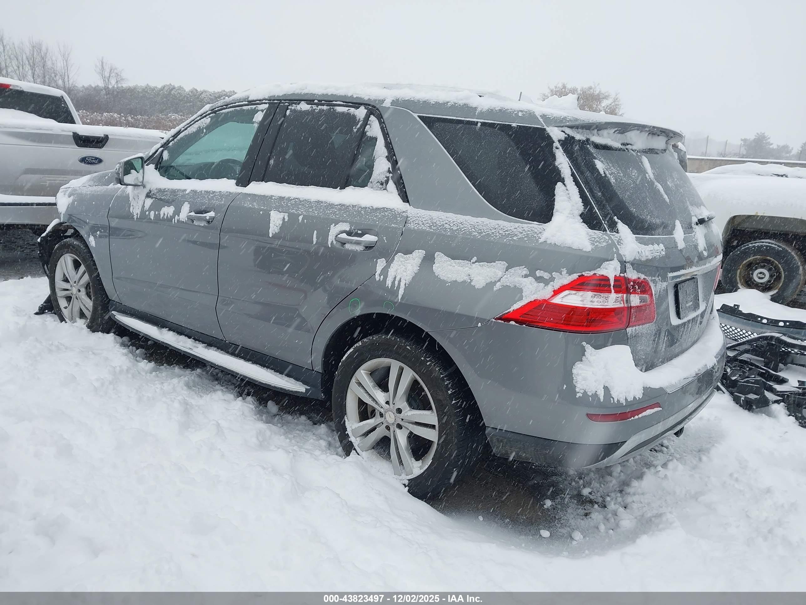 MERCEDES-BENZ ML image 3