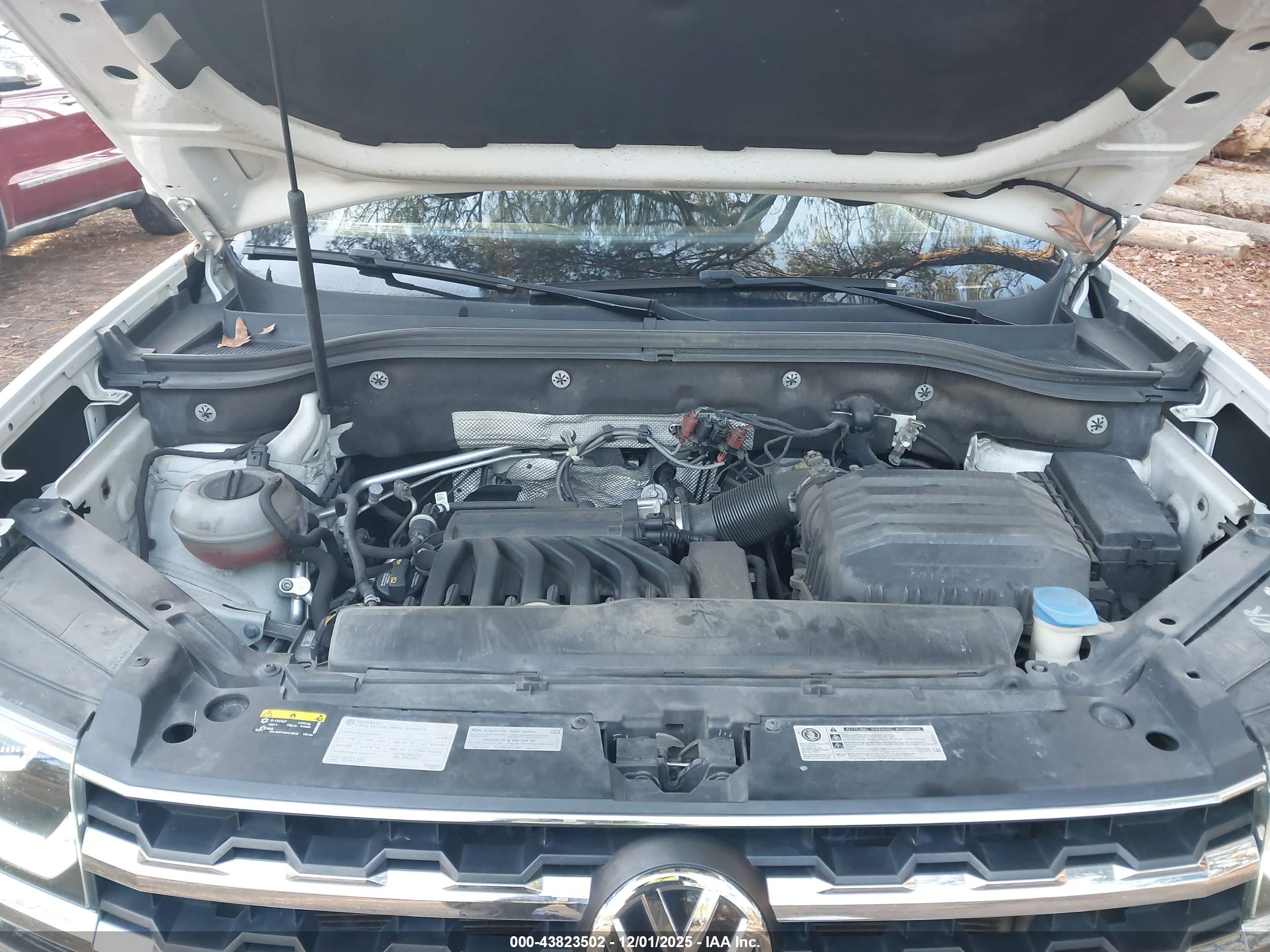 VOLKSWAGEN ATLAS image 10