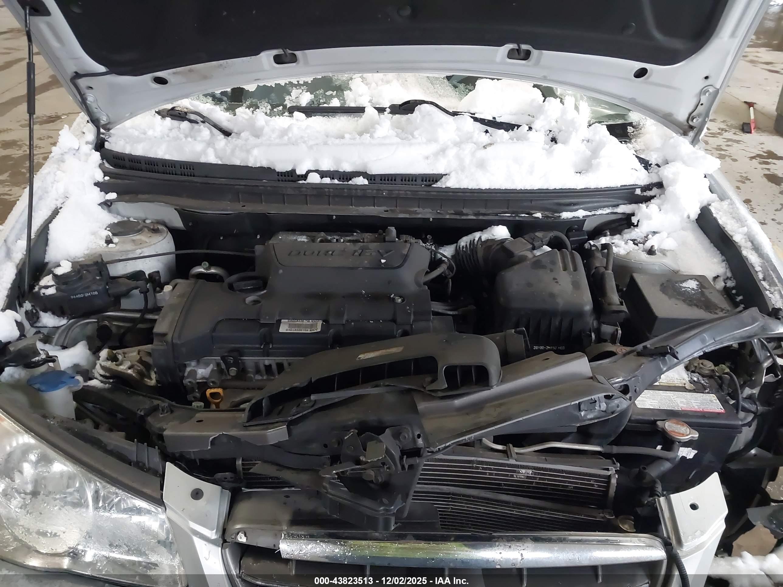 HYUNDAI ELANTRA image 10