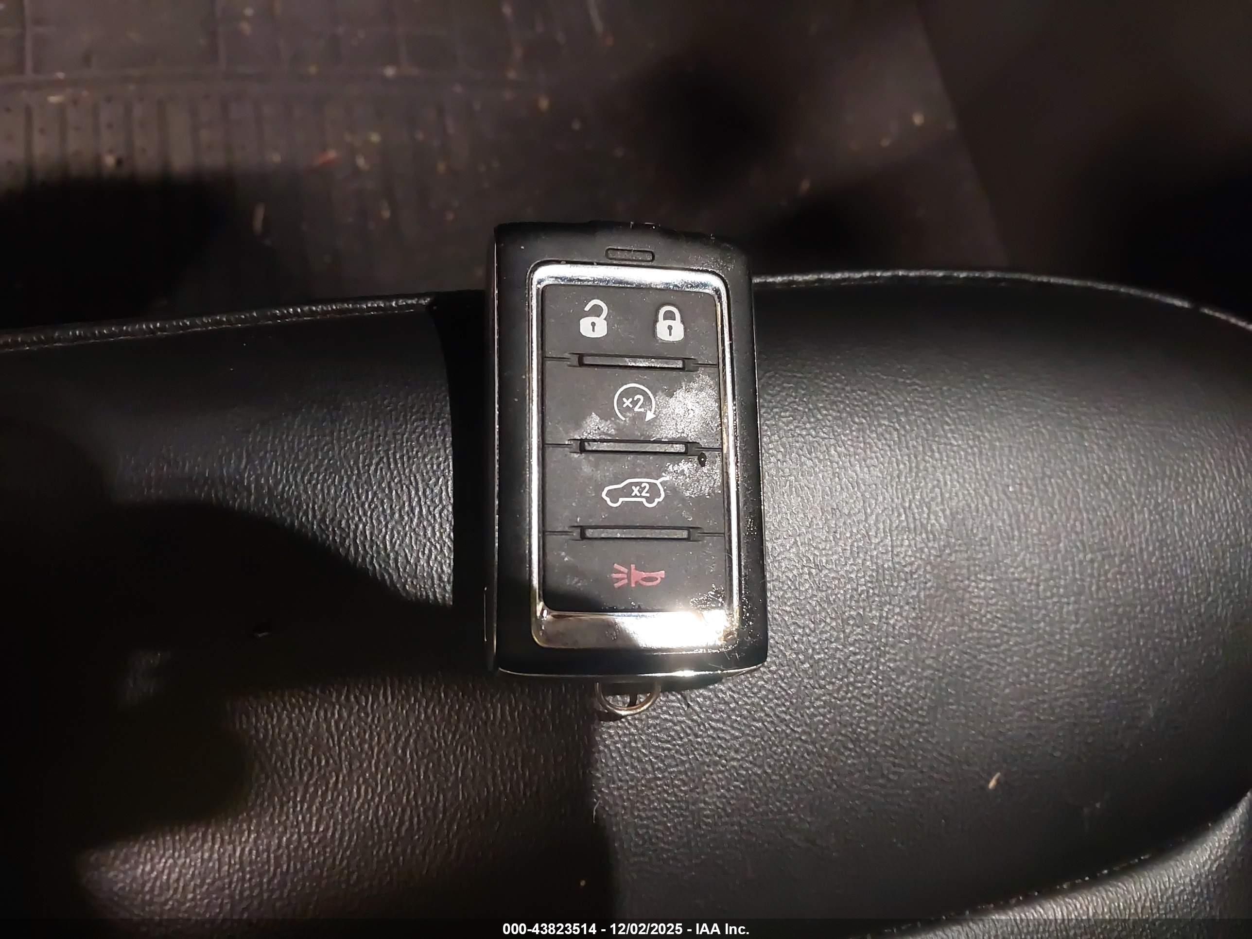 JEEP GRAND image 11