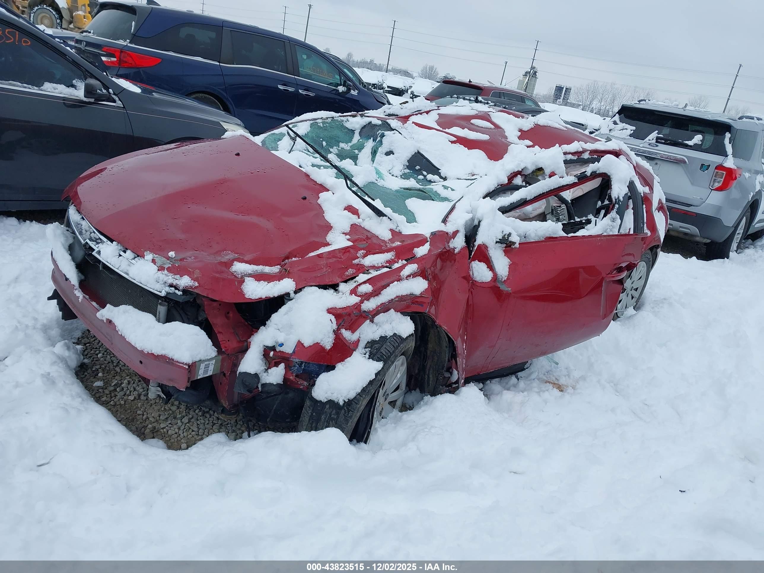 CHEVROLET CRUZE image 2