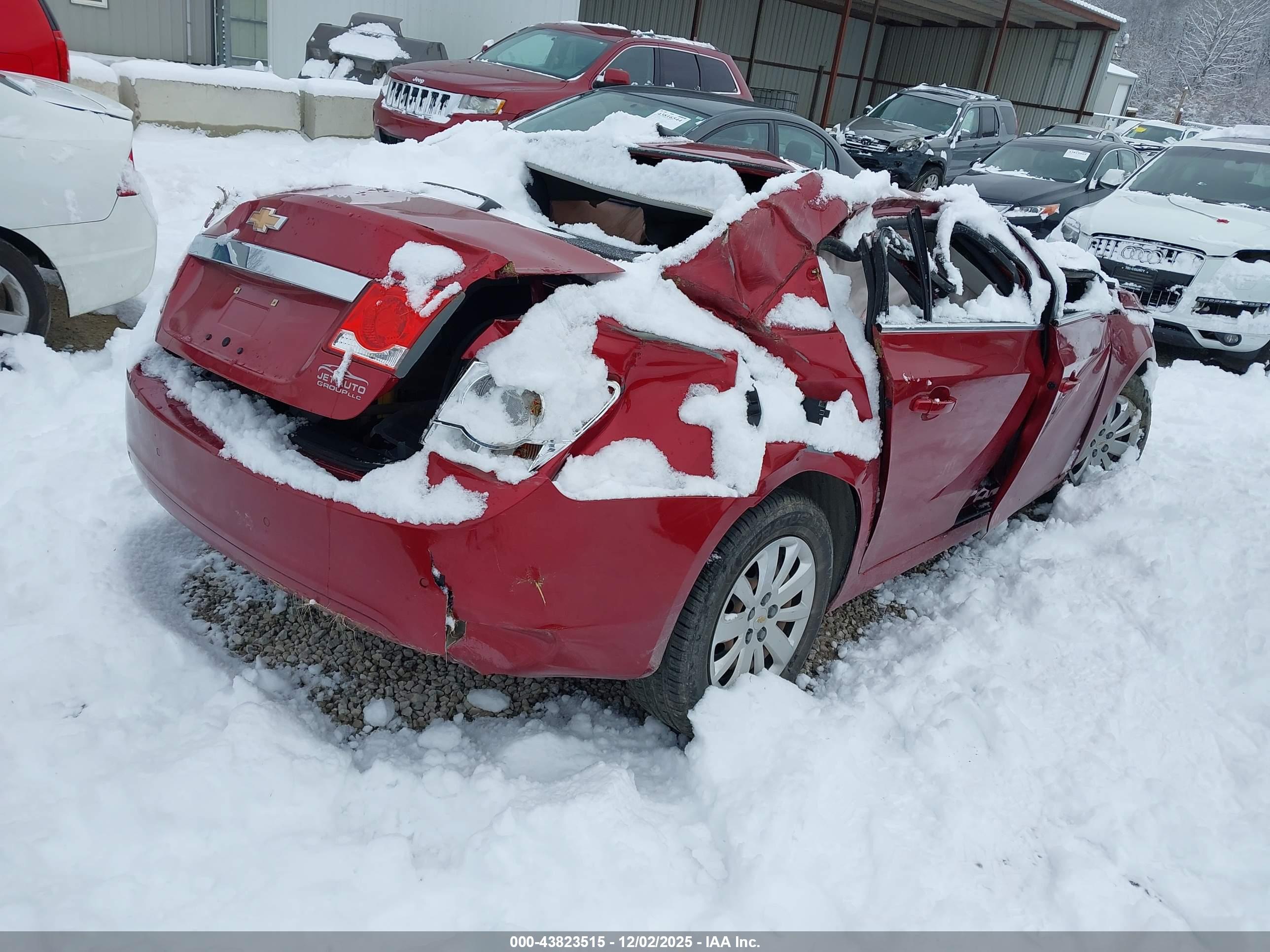 CHEVROLET CRUZE image 4