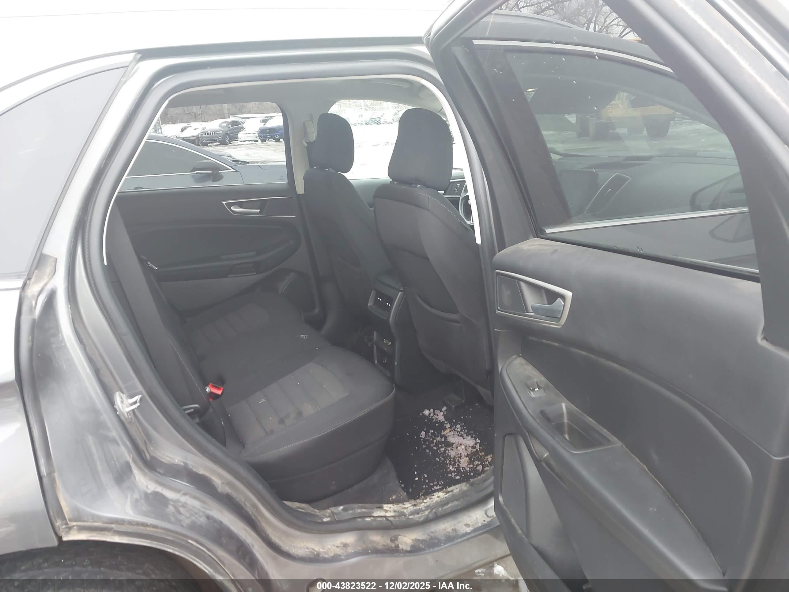 FORD EDGE image 8