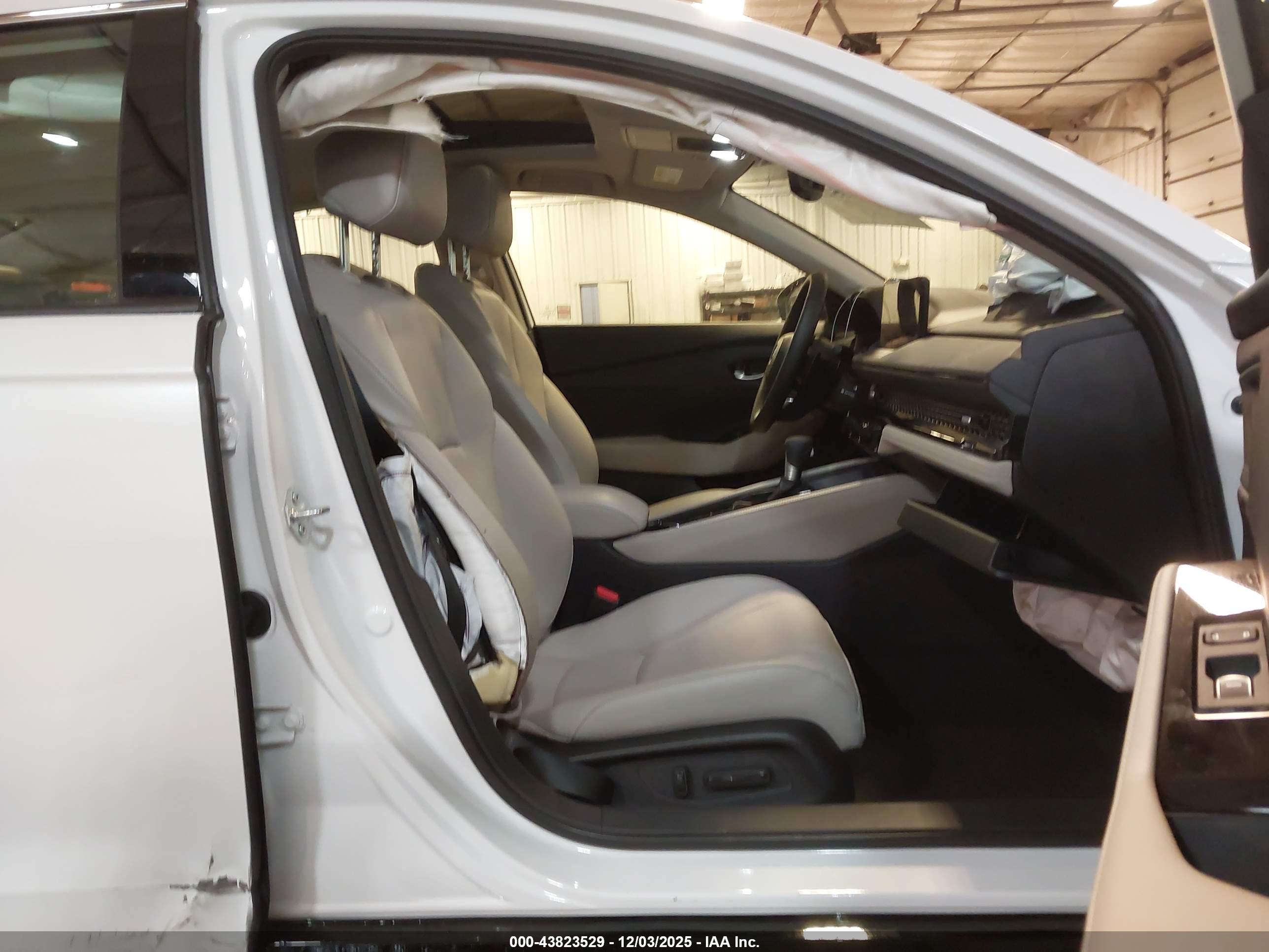 HONDA ACCORD image 5