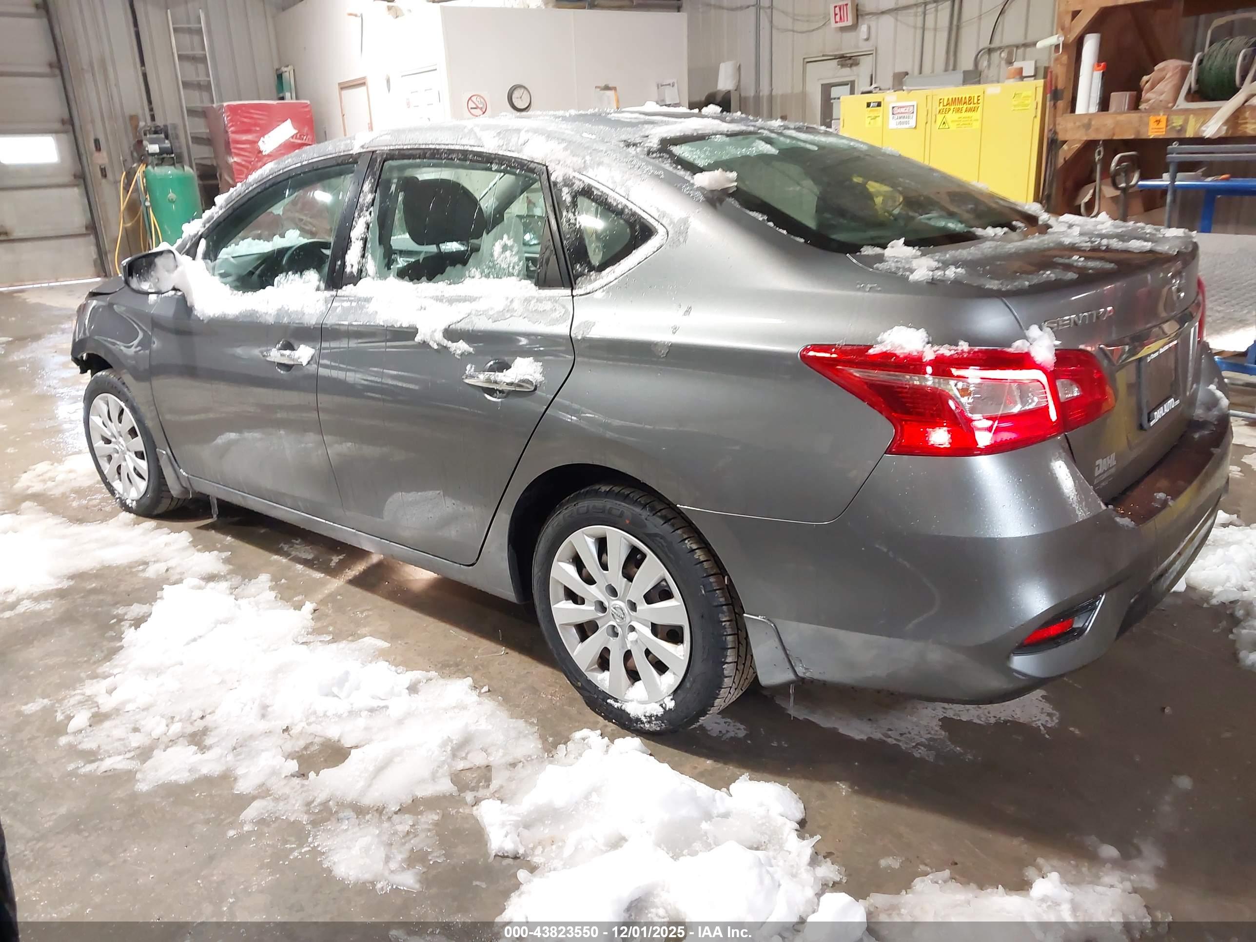 NISSAN SENTRA image 3