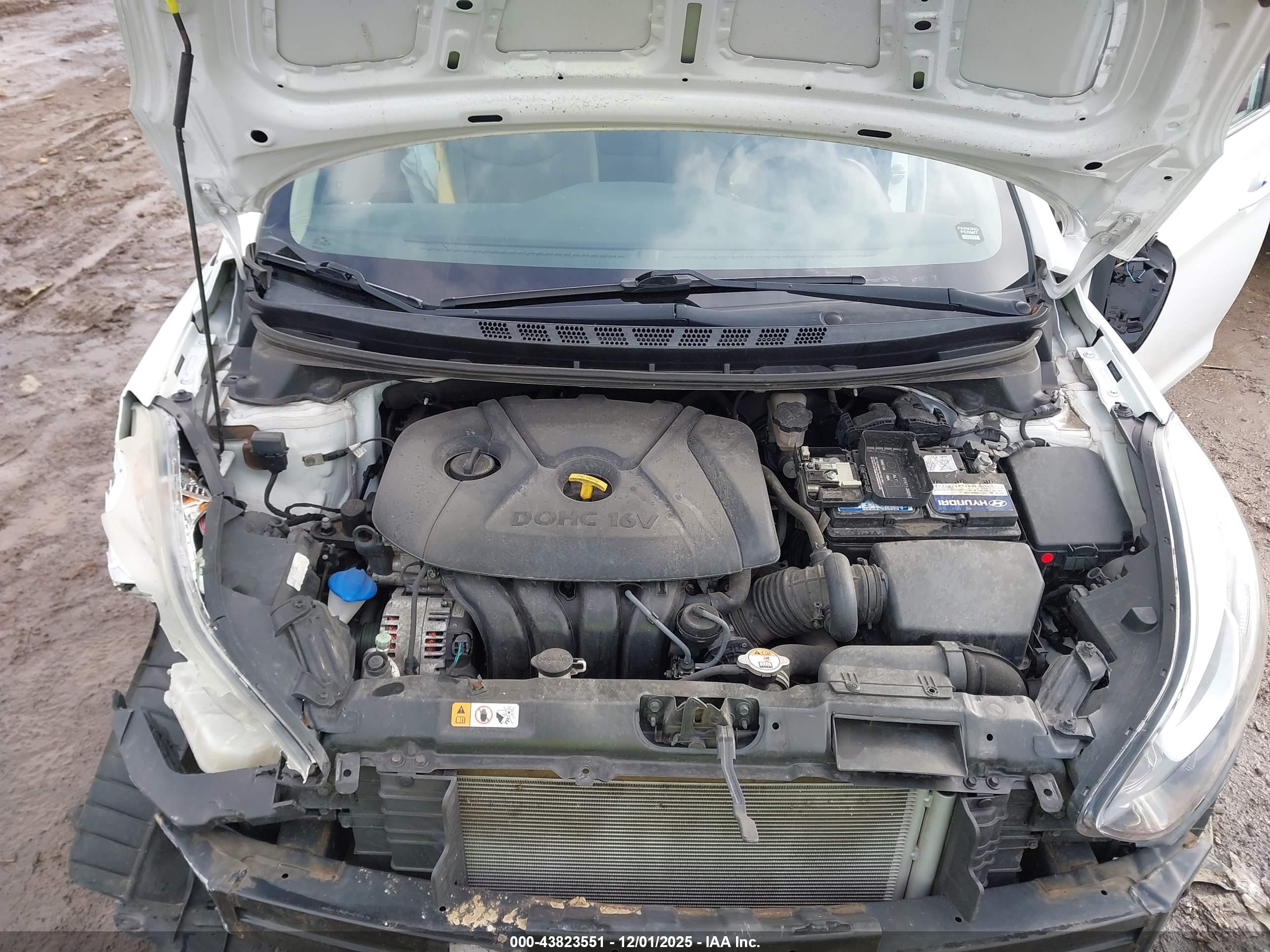 HYUNDAI ELANTRA image 10