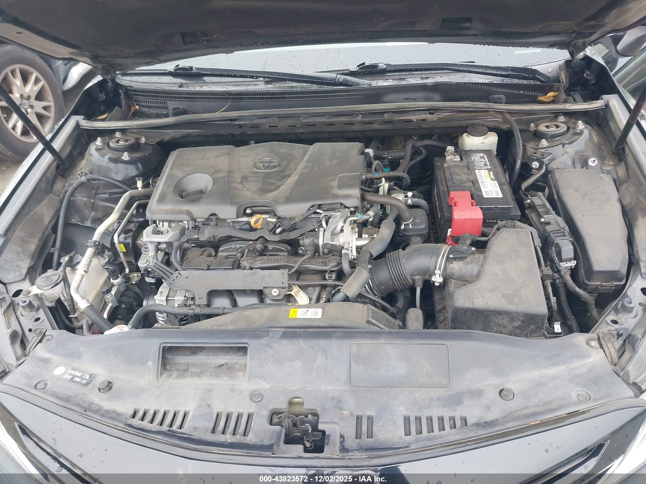 TOYOTA CAMRY image 10