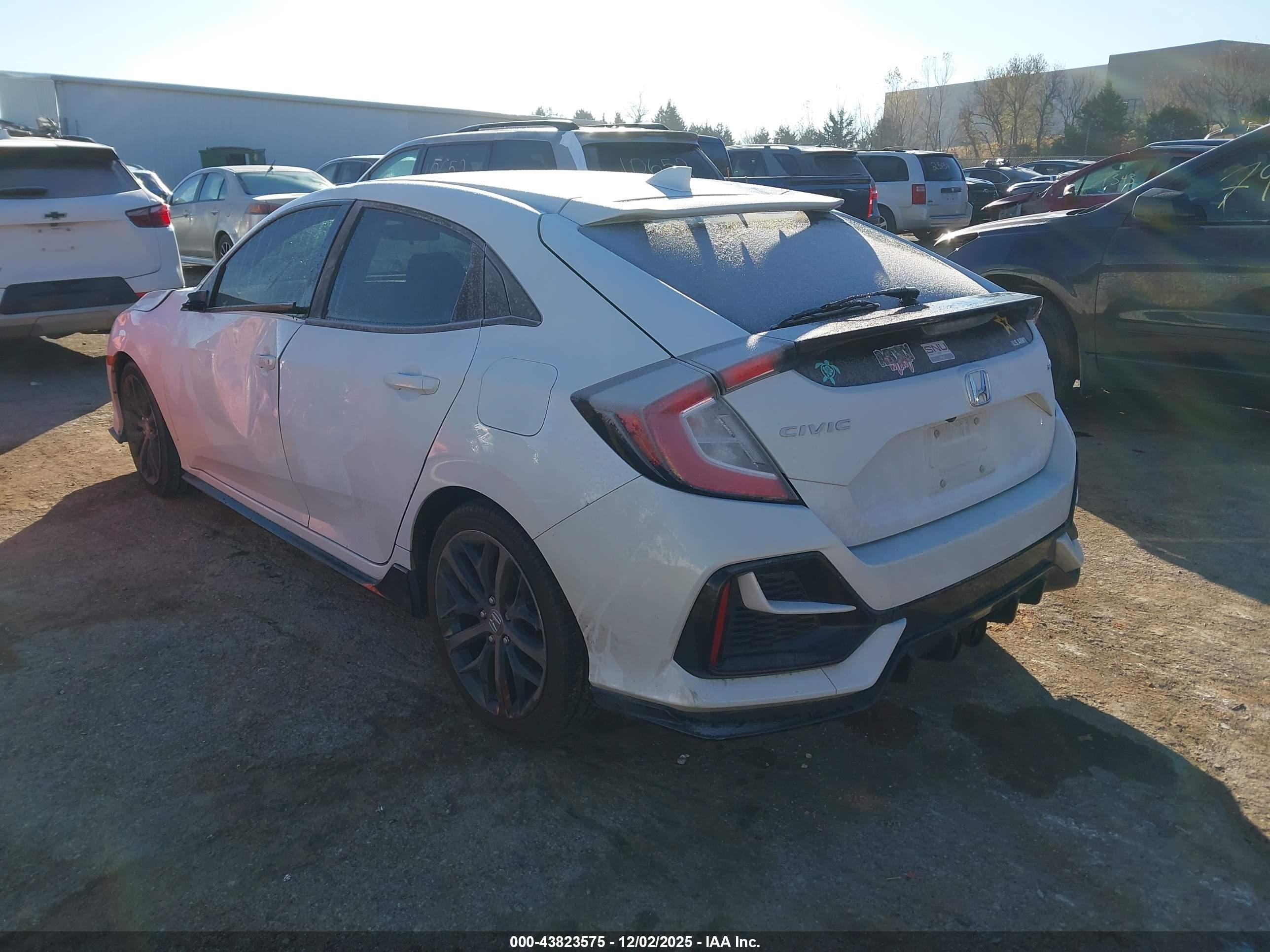 HONDA CIVIC image 3