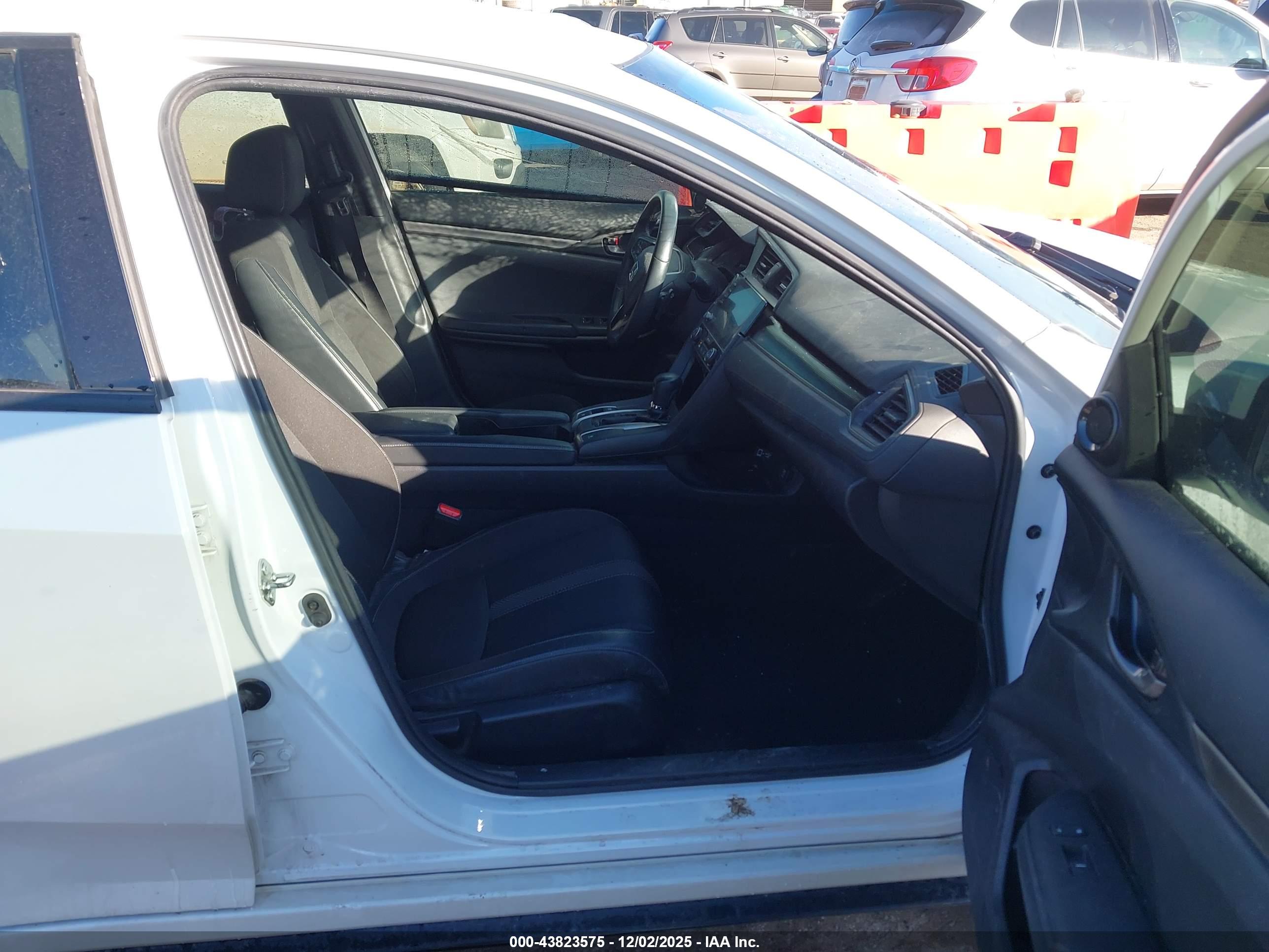 HONDA CIVIC image 5