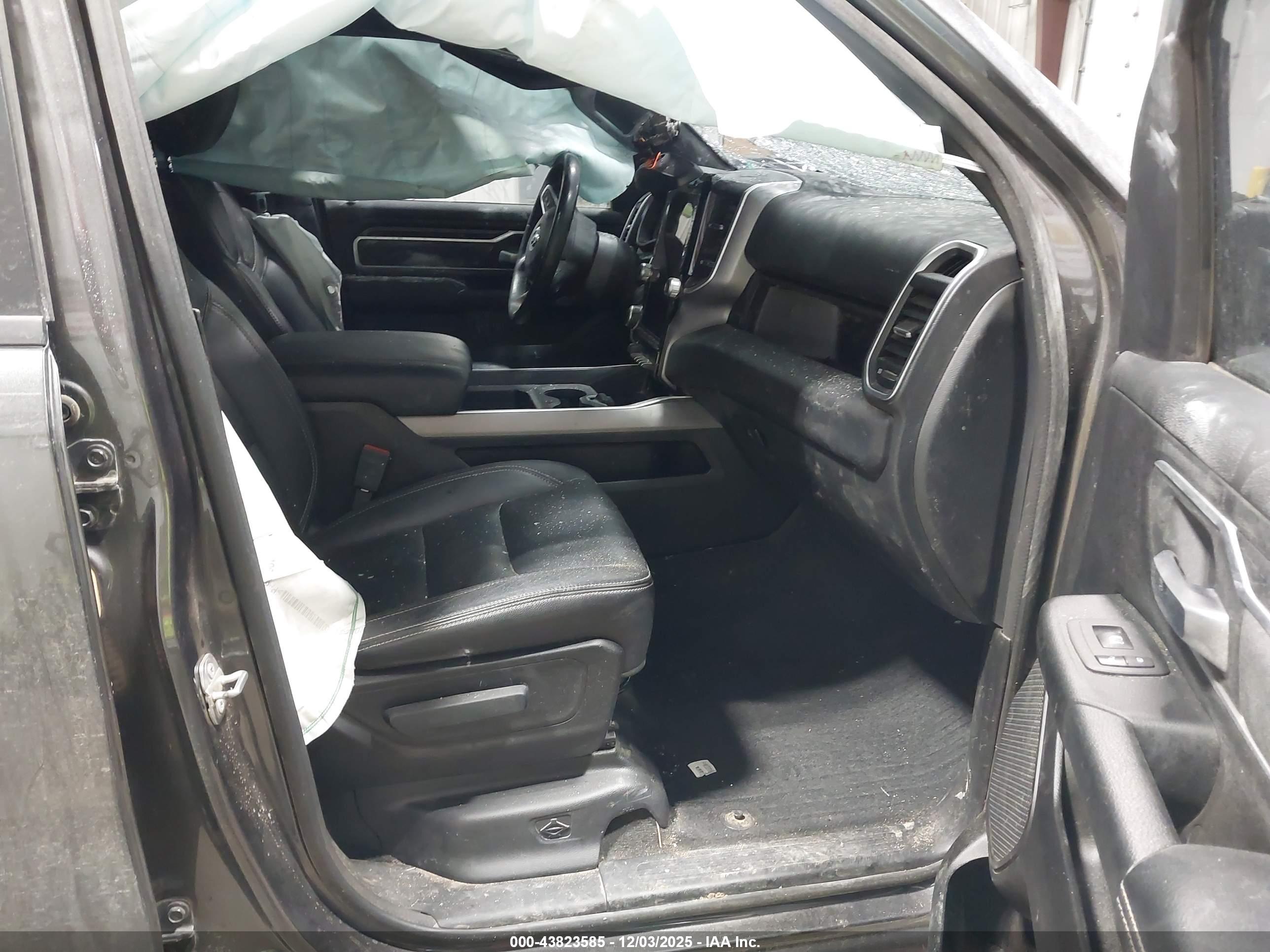 RAM 1500 image 5