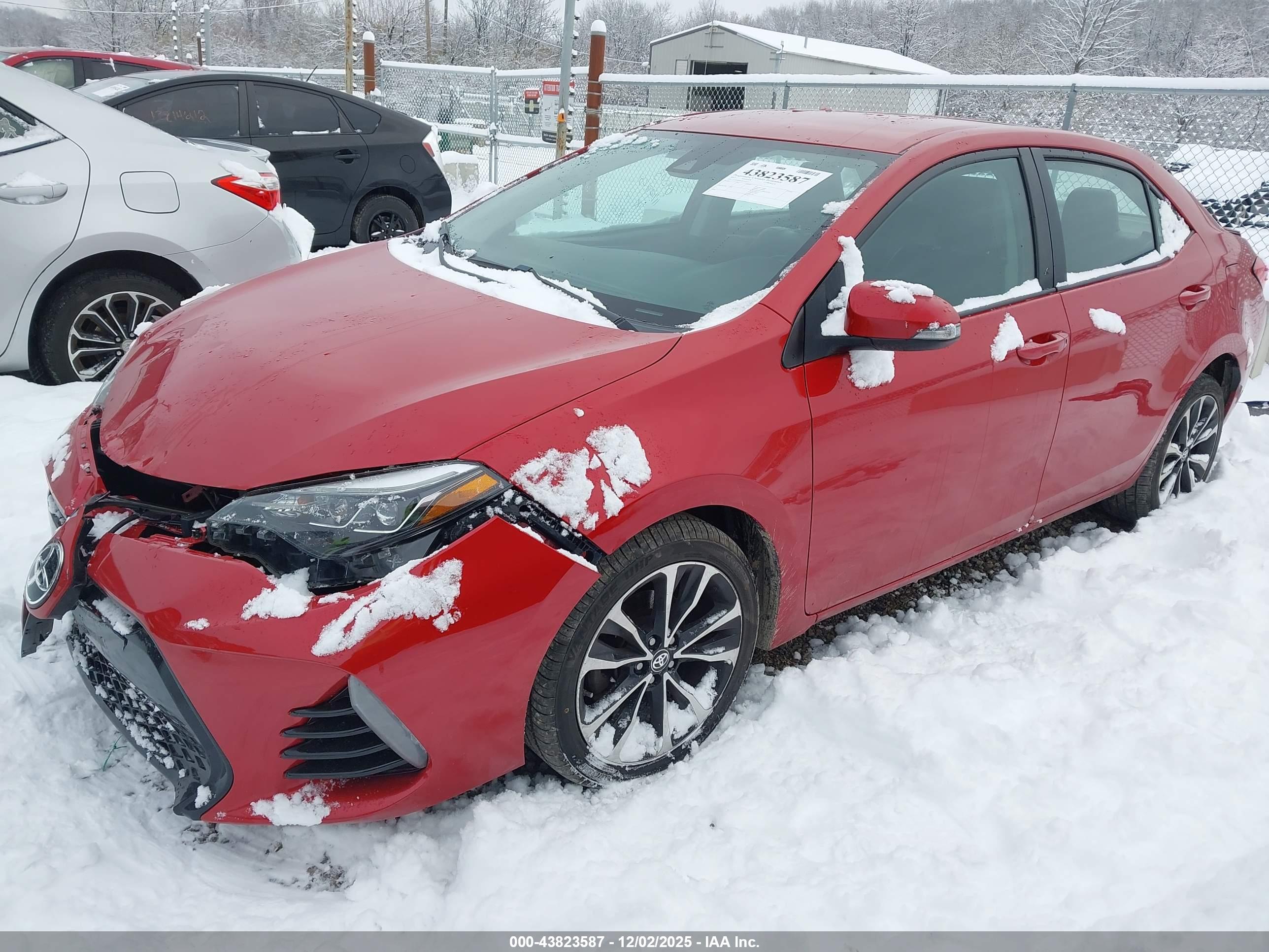 TOYOTA COROLLA image 2