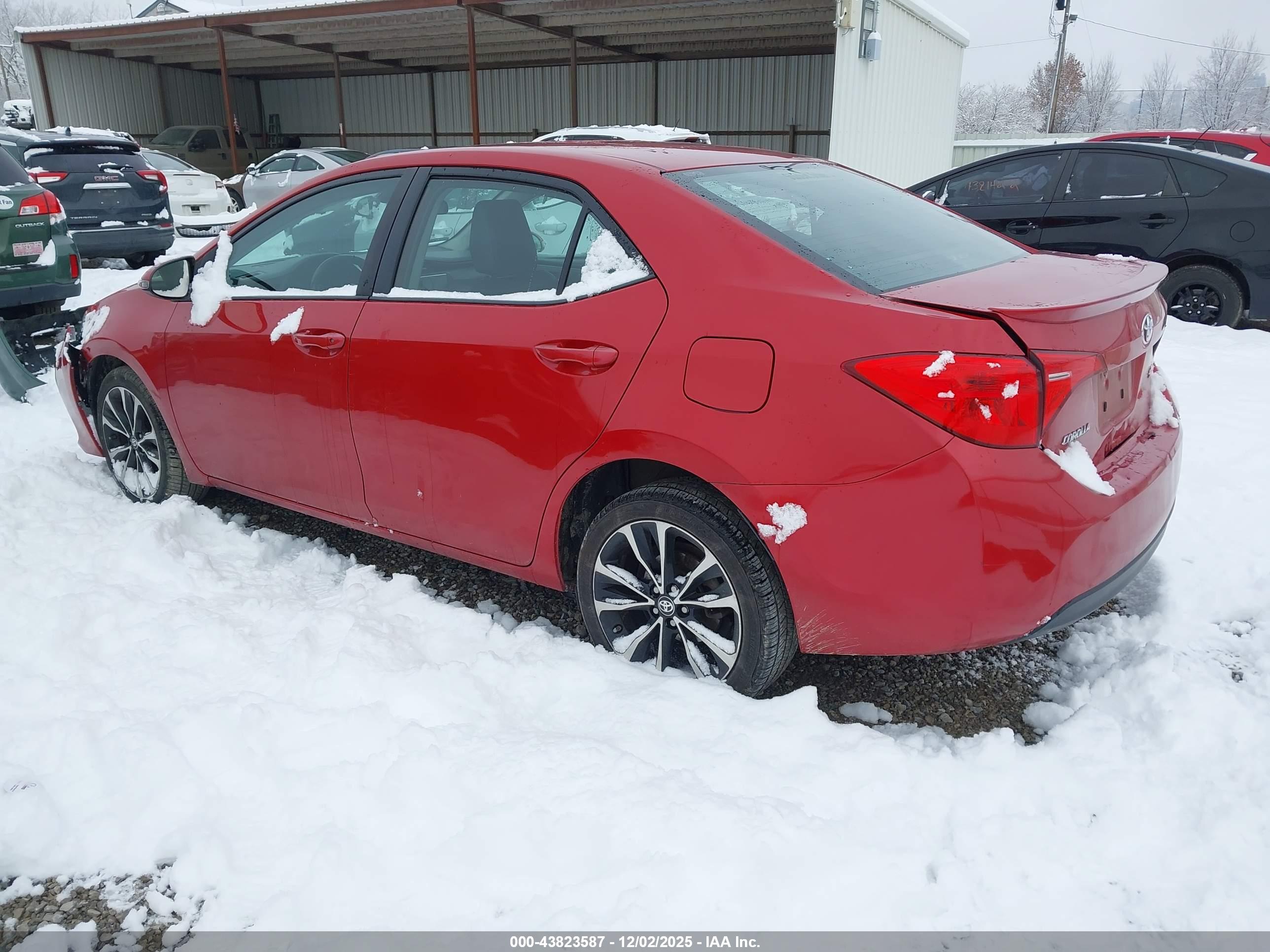 TOYOTA COROLLA image 3