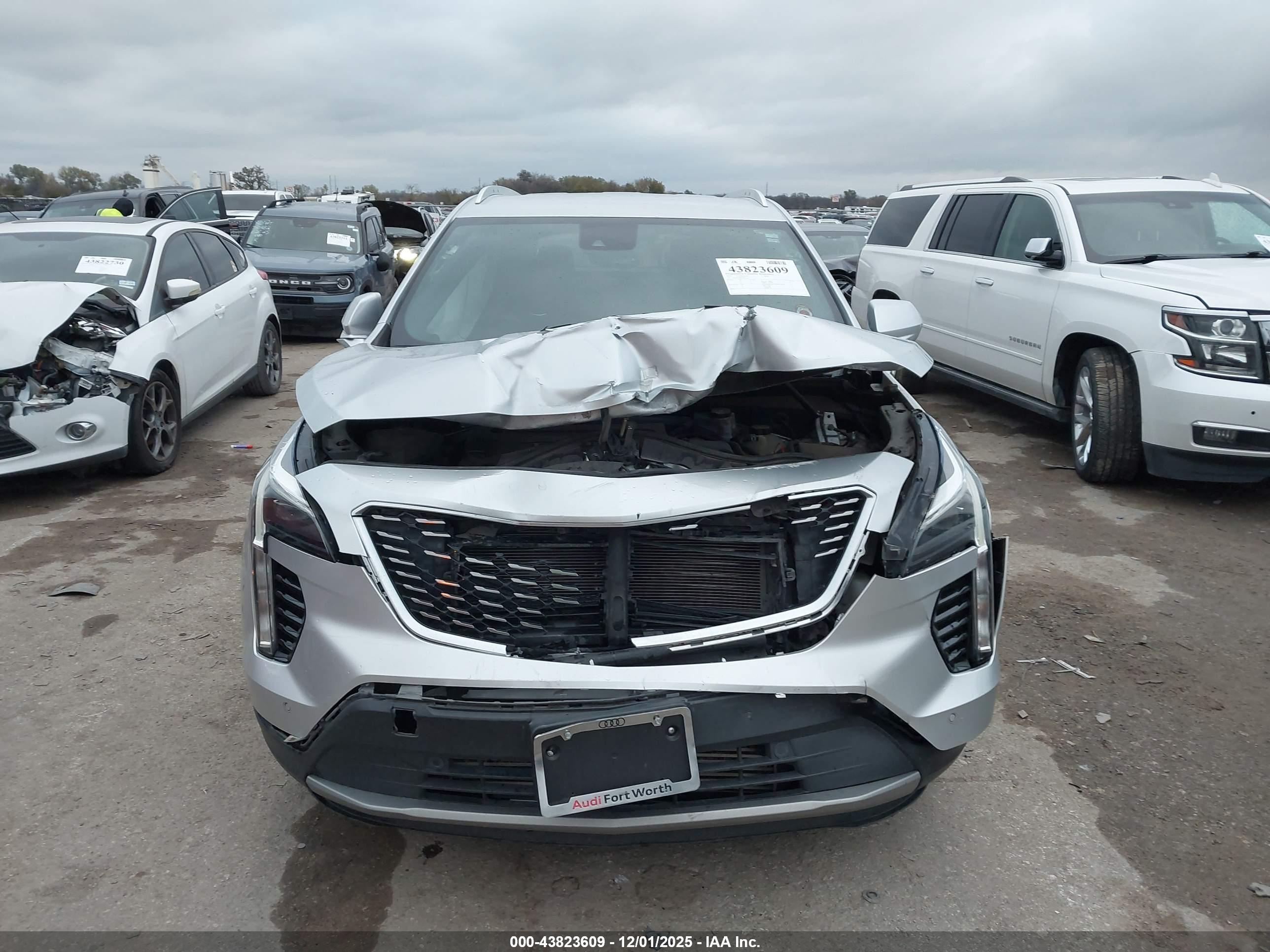 CADILLAC XT4 image 6