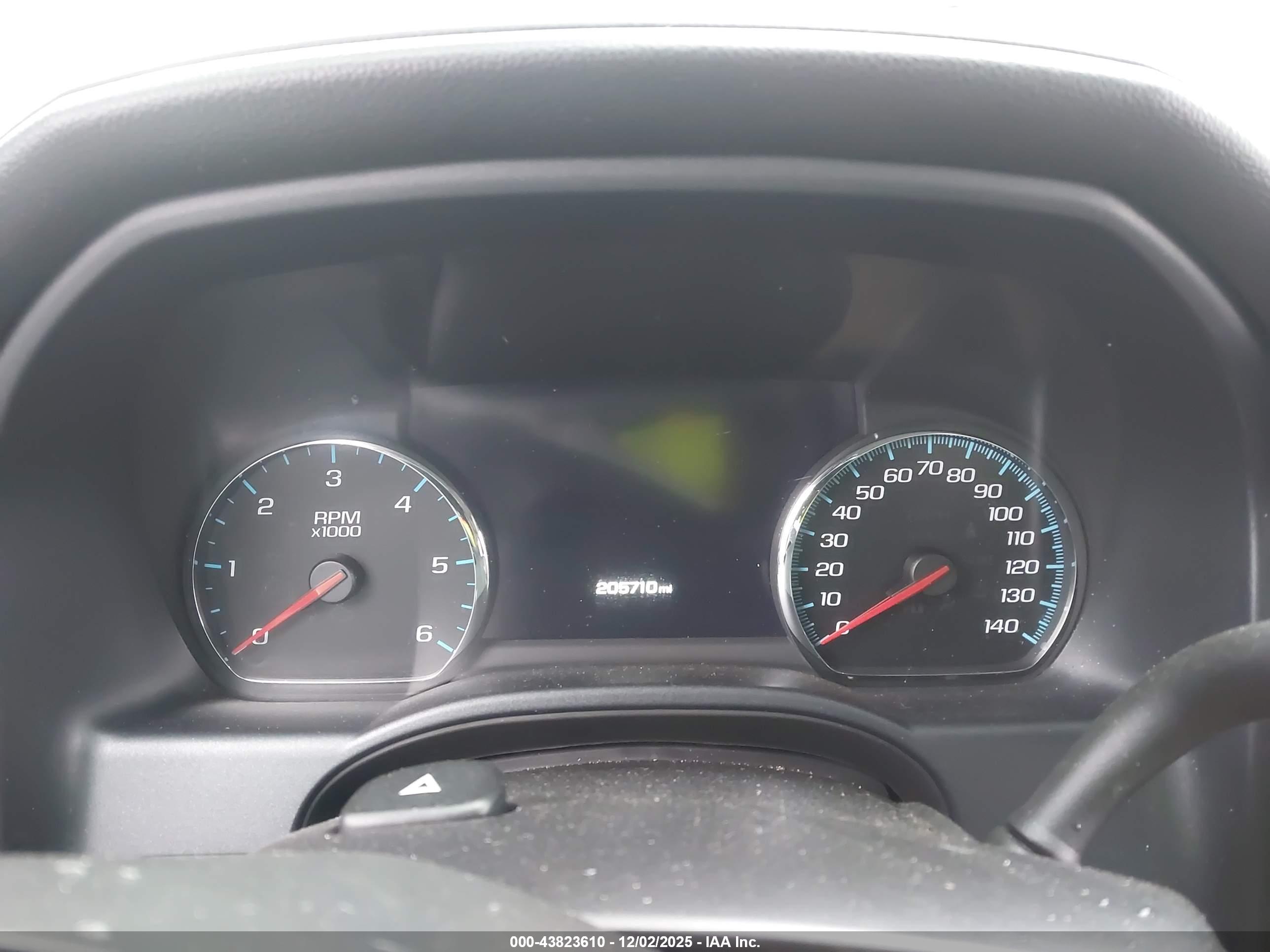 GMC SIERRA image 7