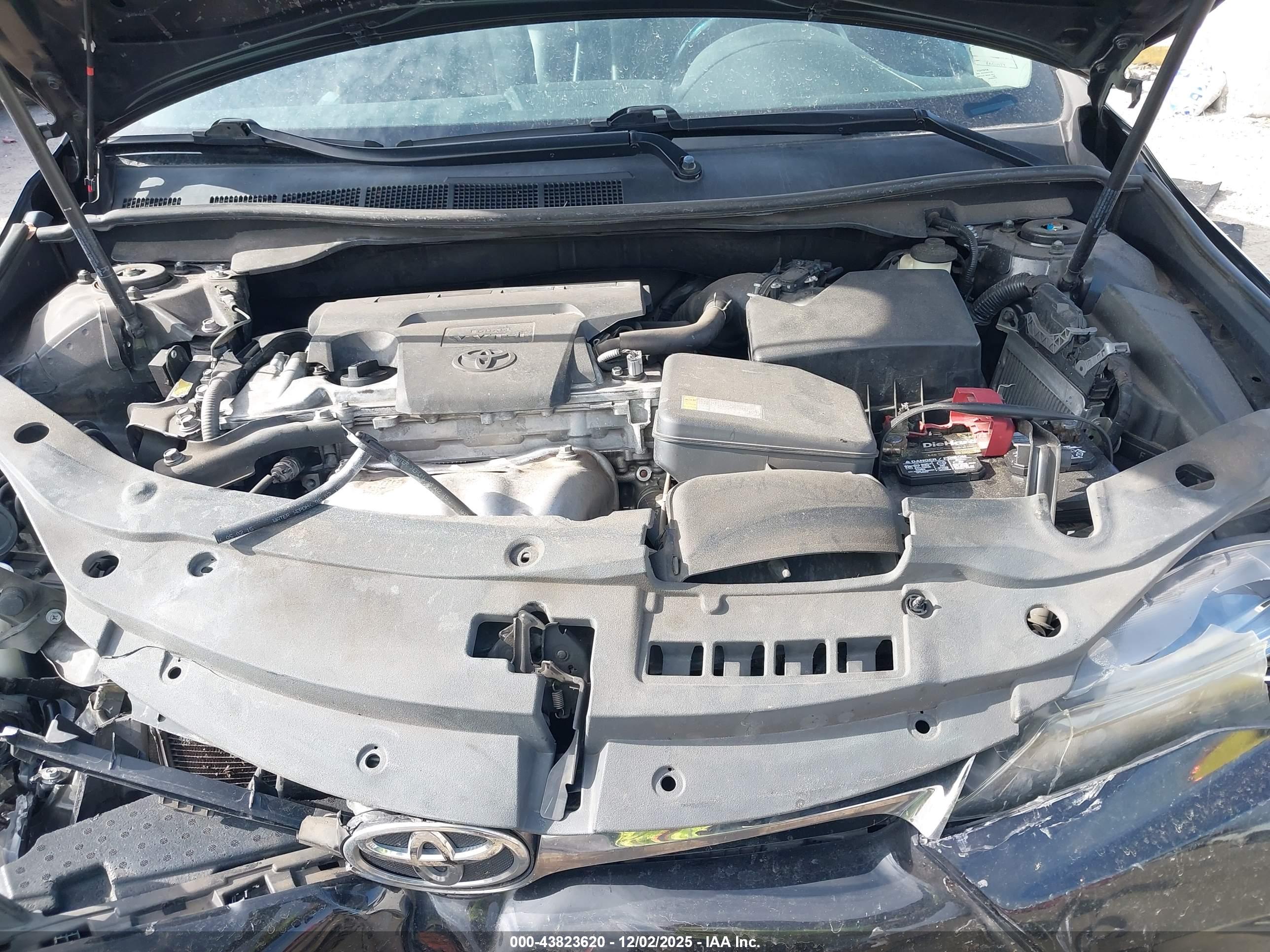 TOYOTA CAMRY image 10