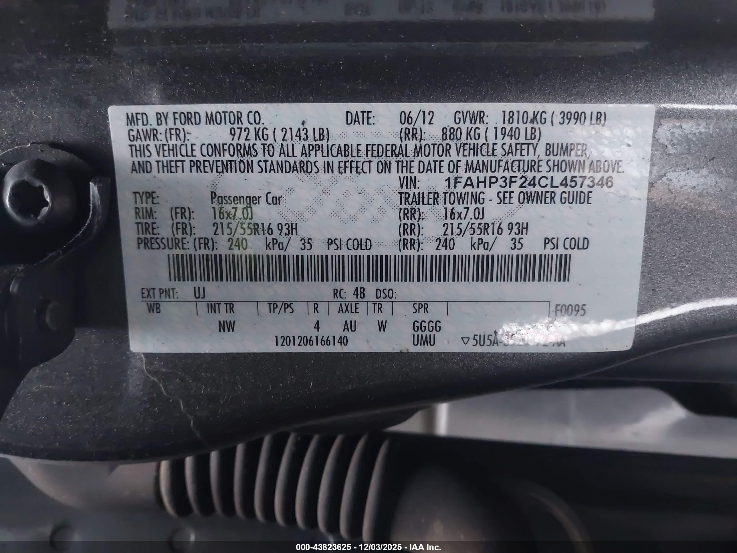 FORD FOCUS image 9