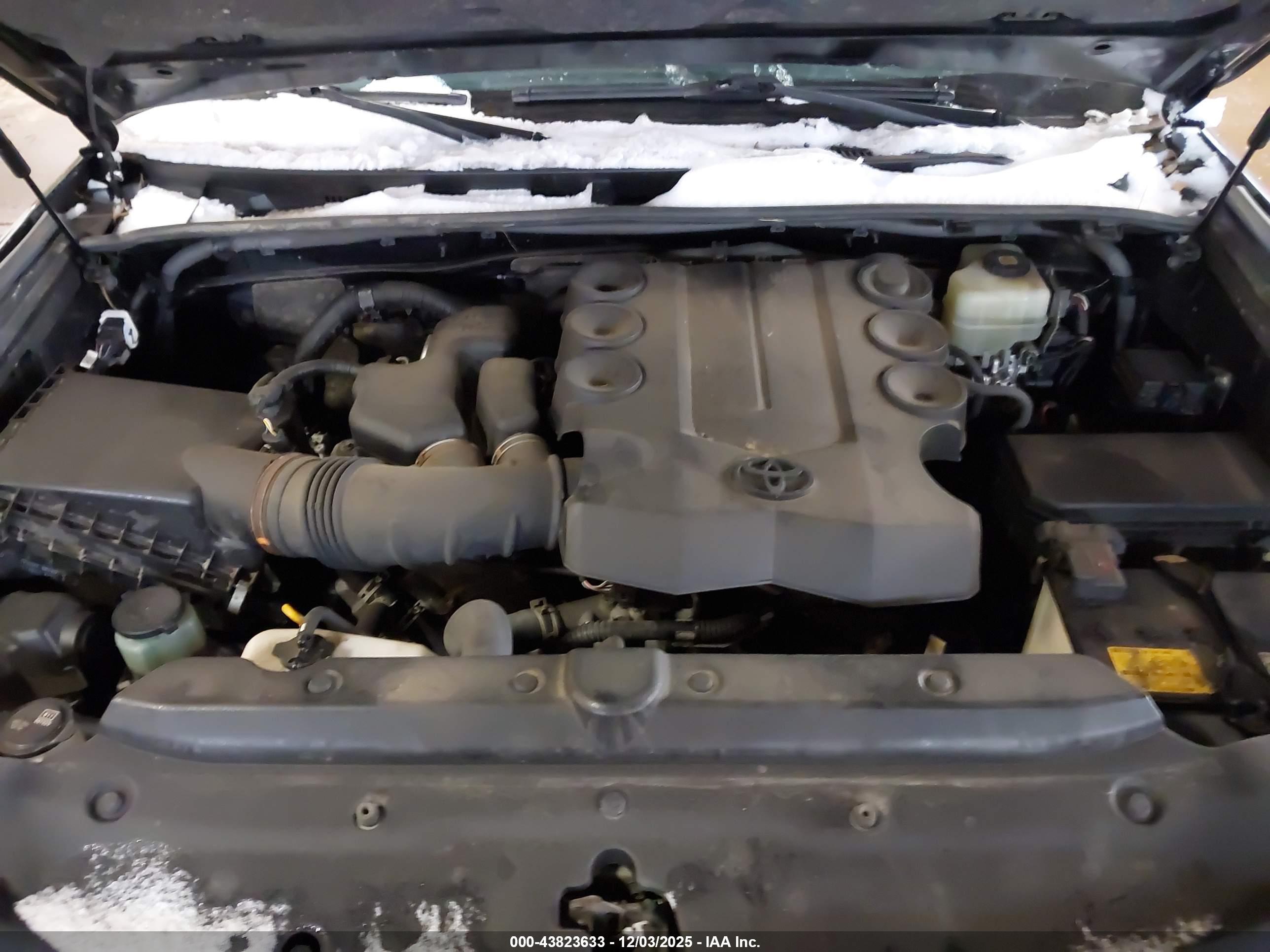 TOYOTA 4RUNNER image 10
