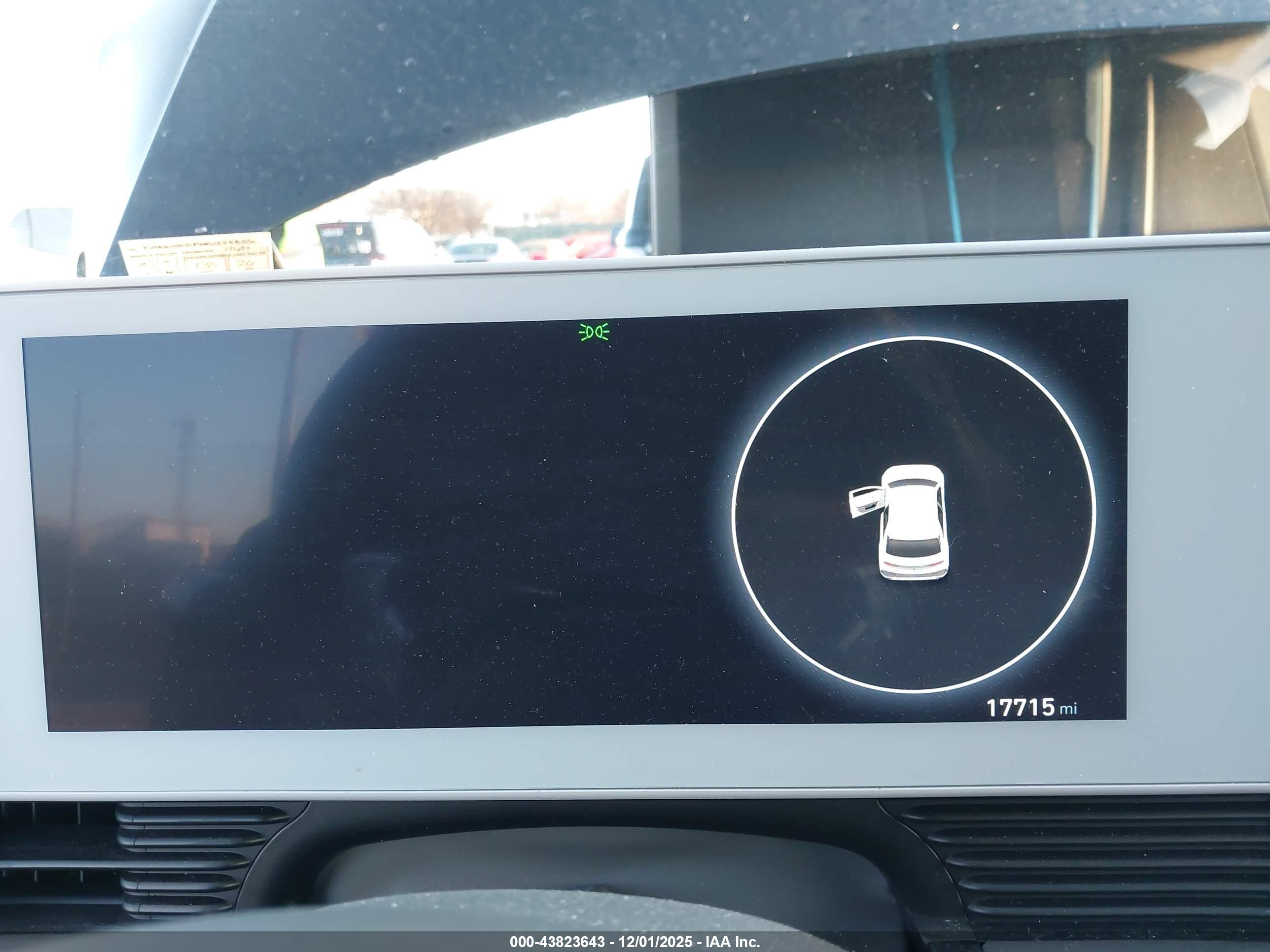 HYUNDAI IONIQ image 7