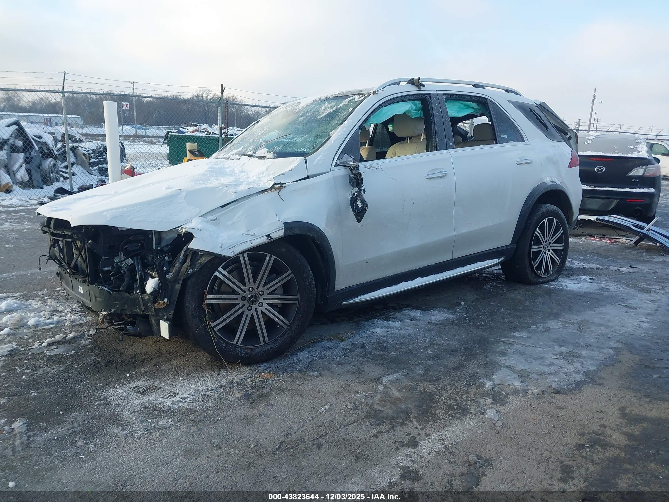 MERCEDES-BENZ GLE image 2