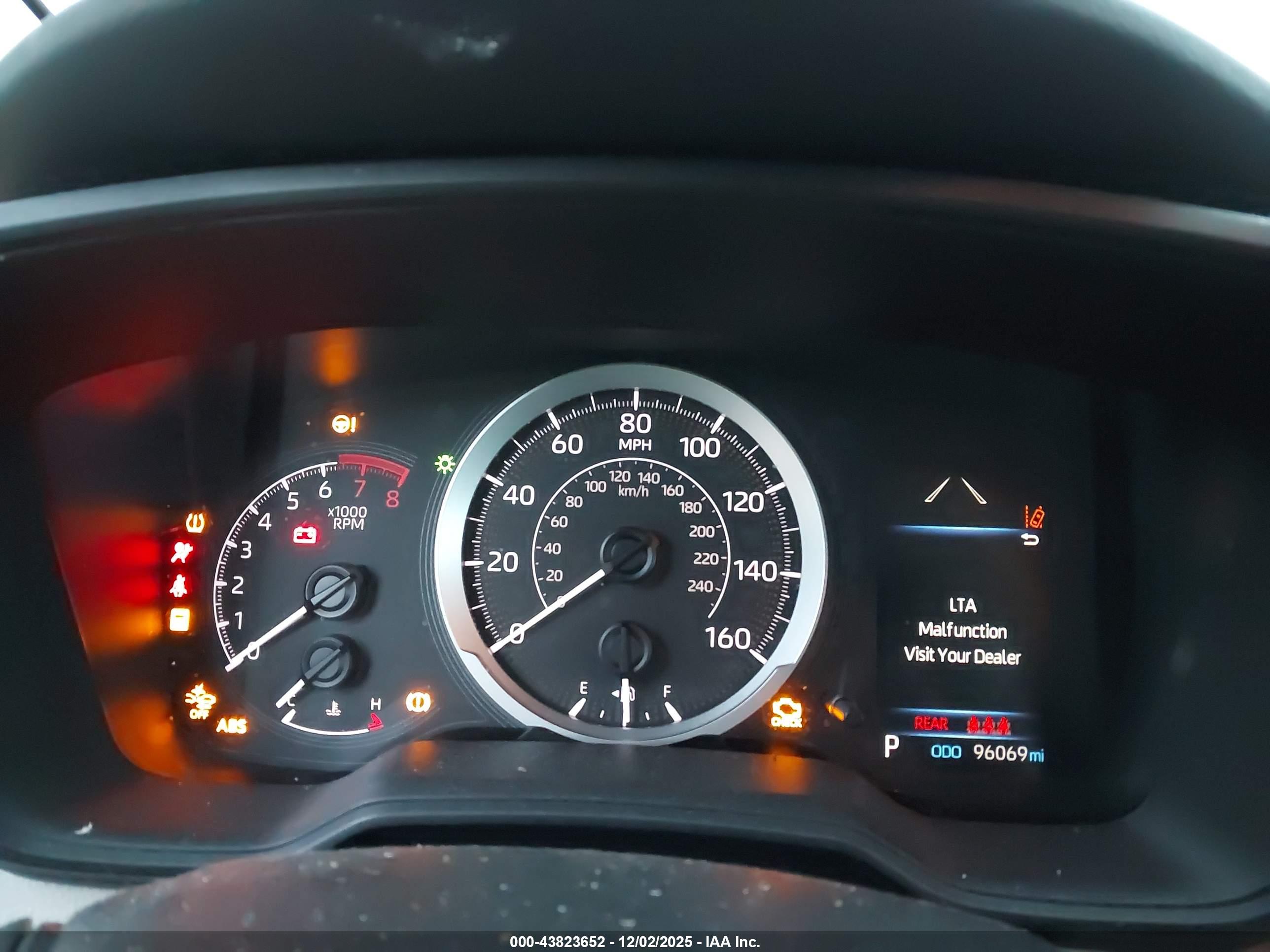 TOYOTA COROLLA image 7