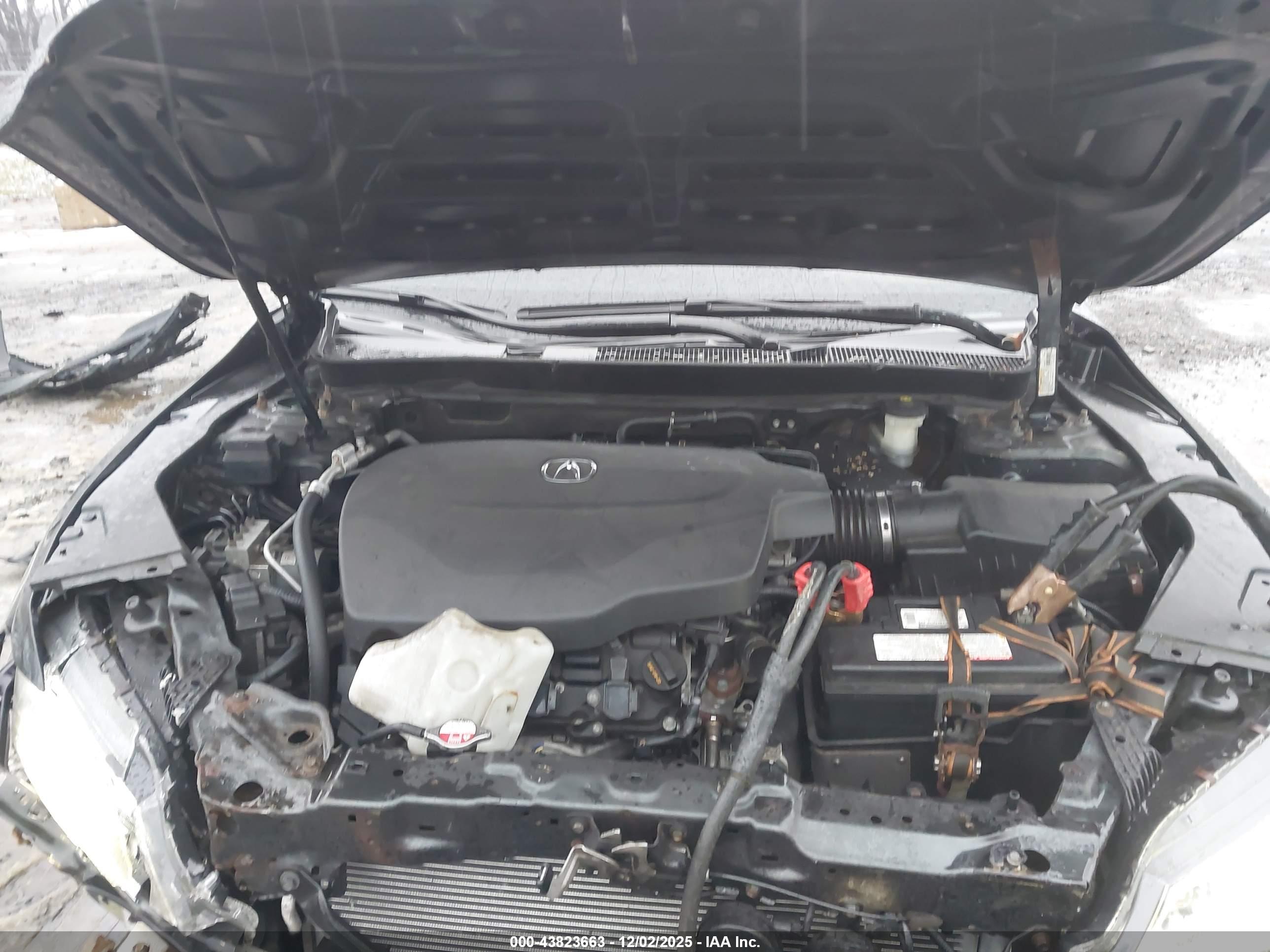 ACURA TLX image 10